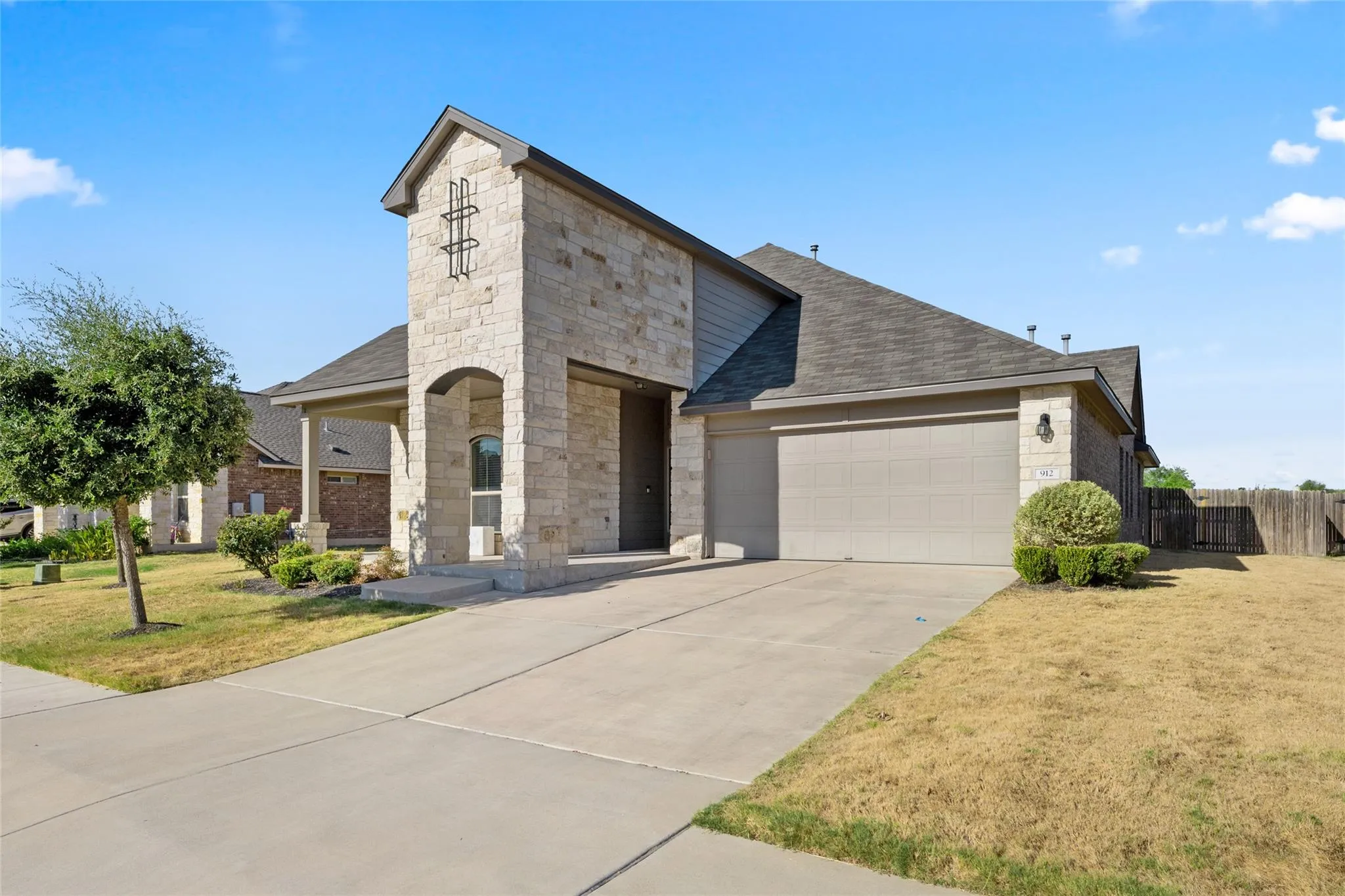 Photo of 912 CANVASBACK CREEK DR, Leander, TX, 78641