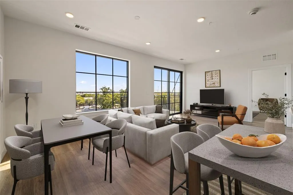 Photo of 4315 S CONGRESS AVE #332, Austin, TX, 78745