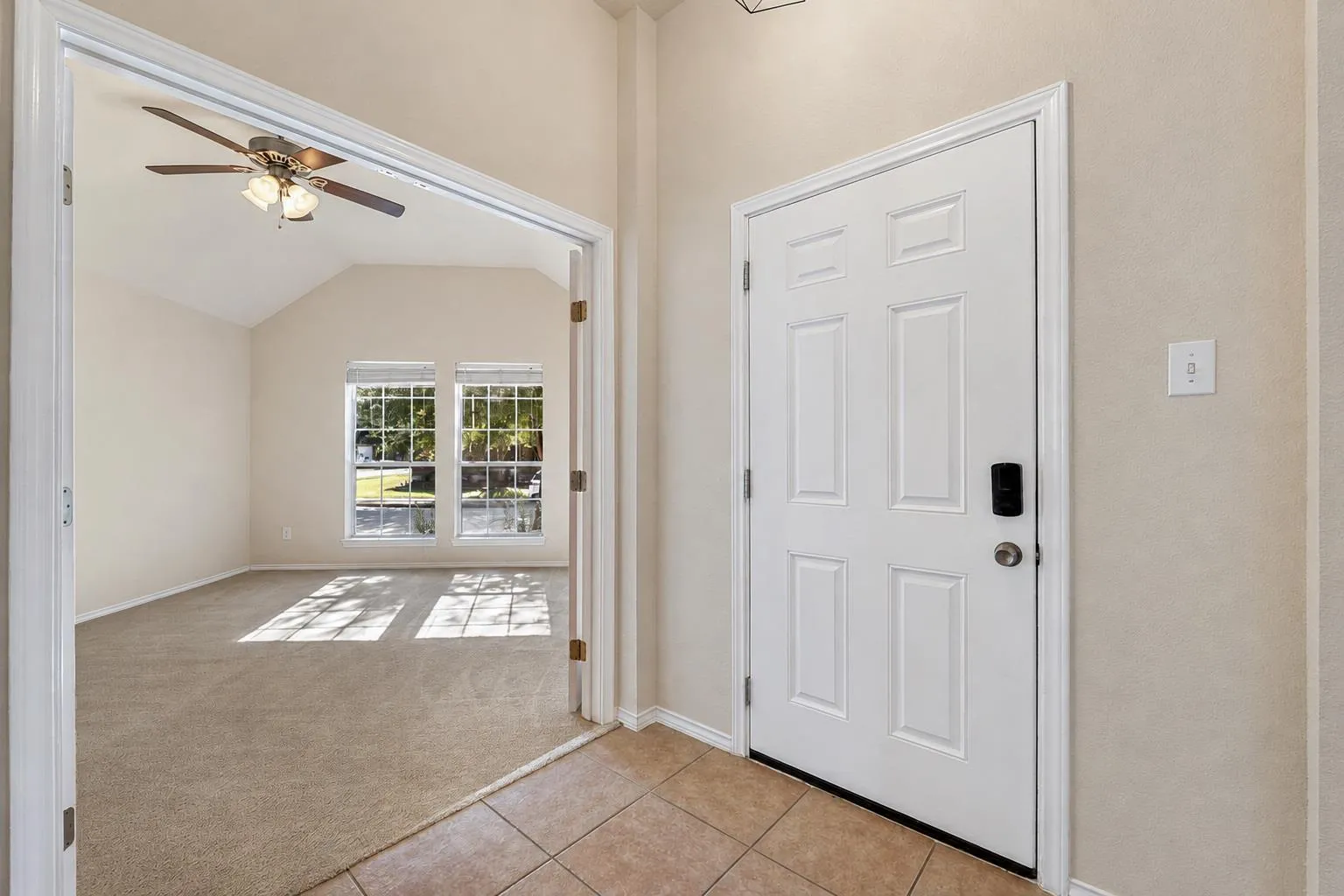 Photo 3 of 11620 SUNNY CREEK LN