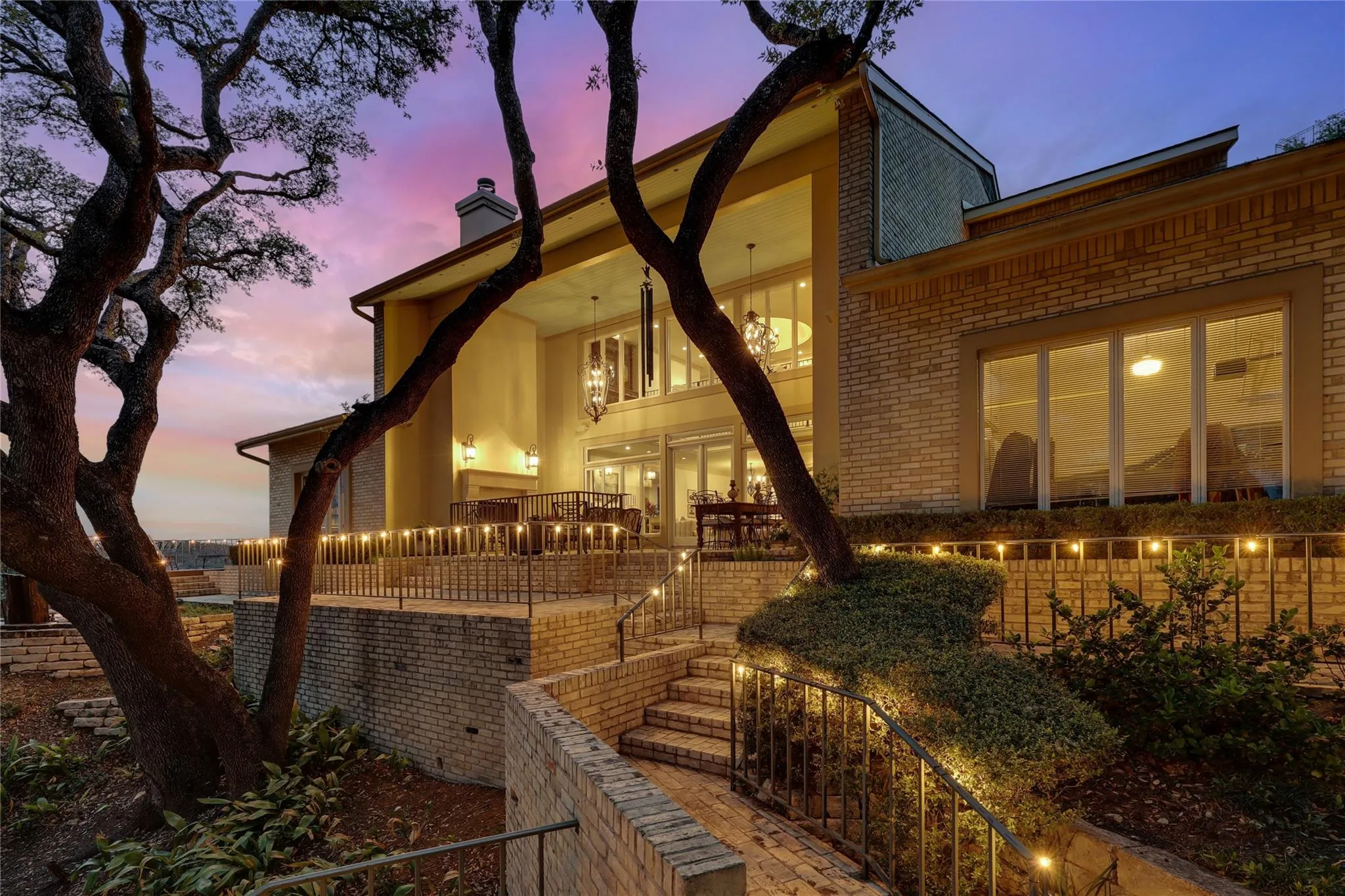 Photo of 3418 MOUNT BONNELL CIR, Austin, TX, 78731