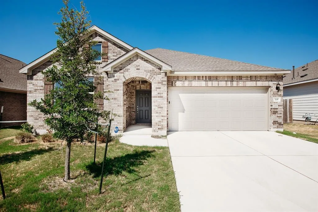 Photo of 205 NORTHVIEW LN, Georgetown, TX, 78628