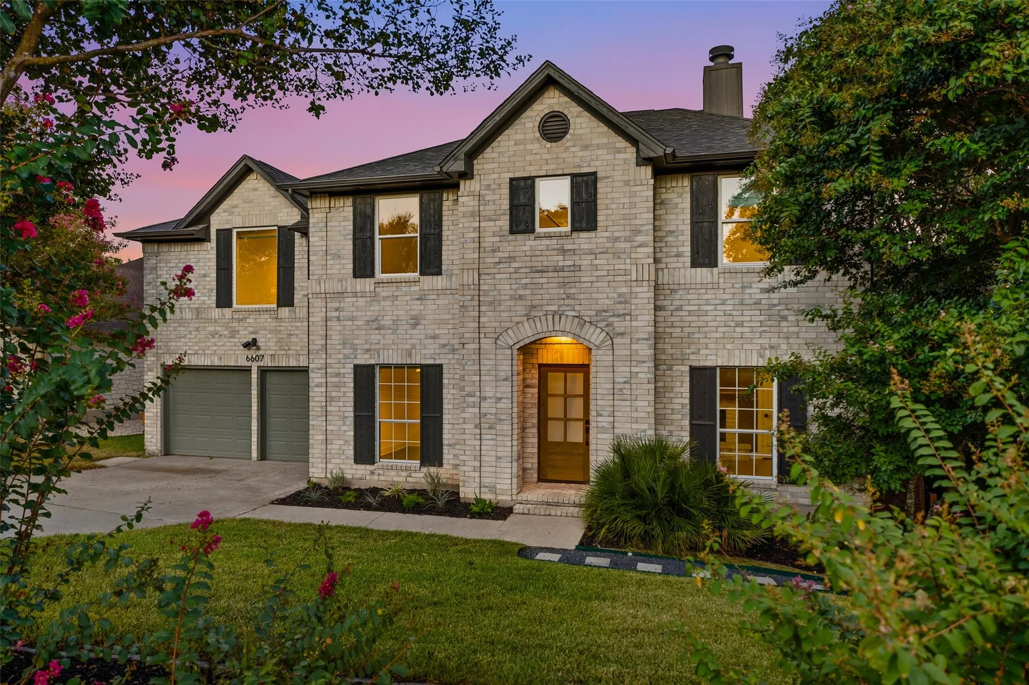 Photo of 6607 LOST HORIZON DR, Austin, TX, 78759