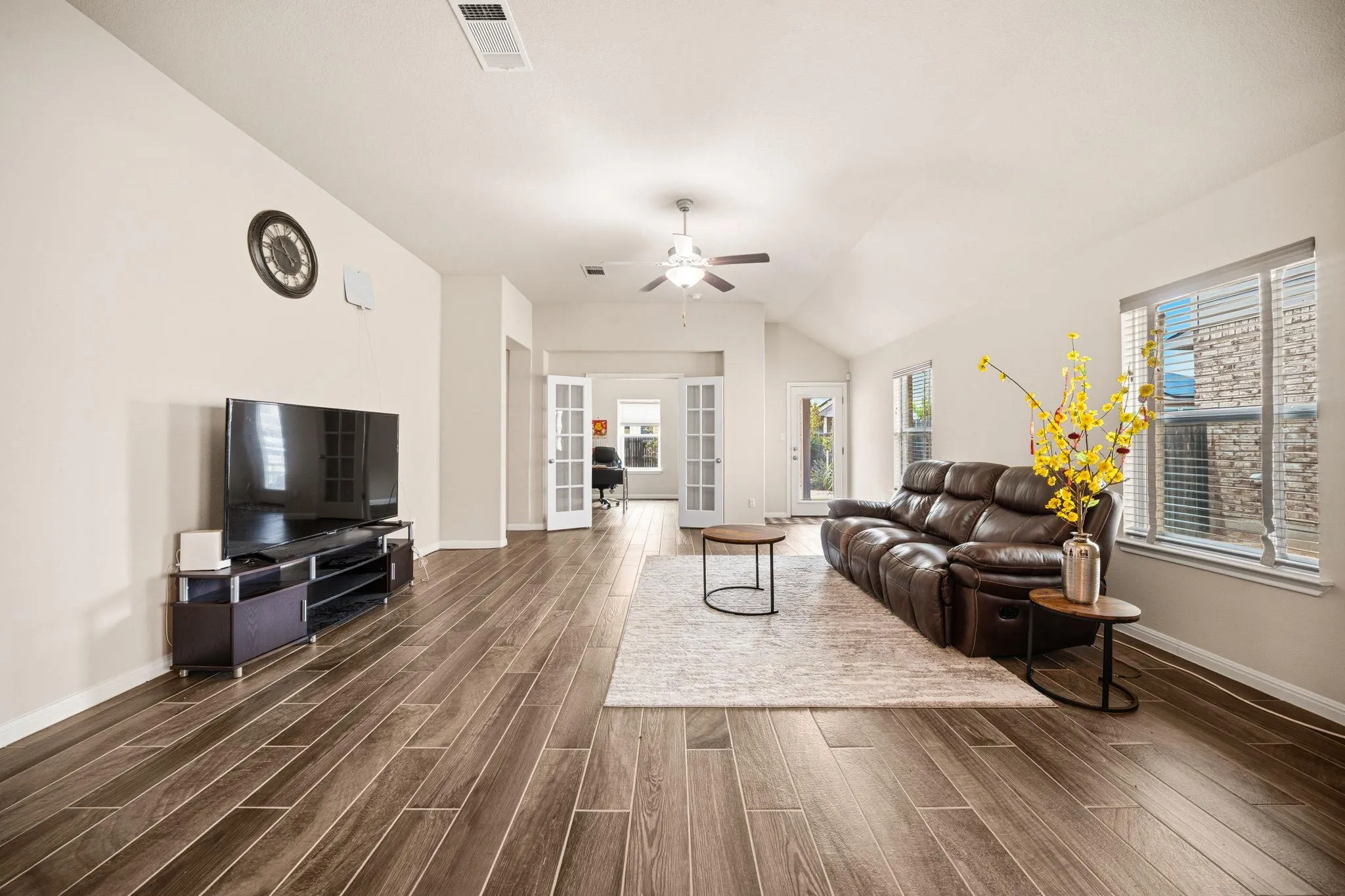 Photo 3 of 19024 SCORIA DR