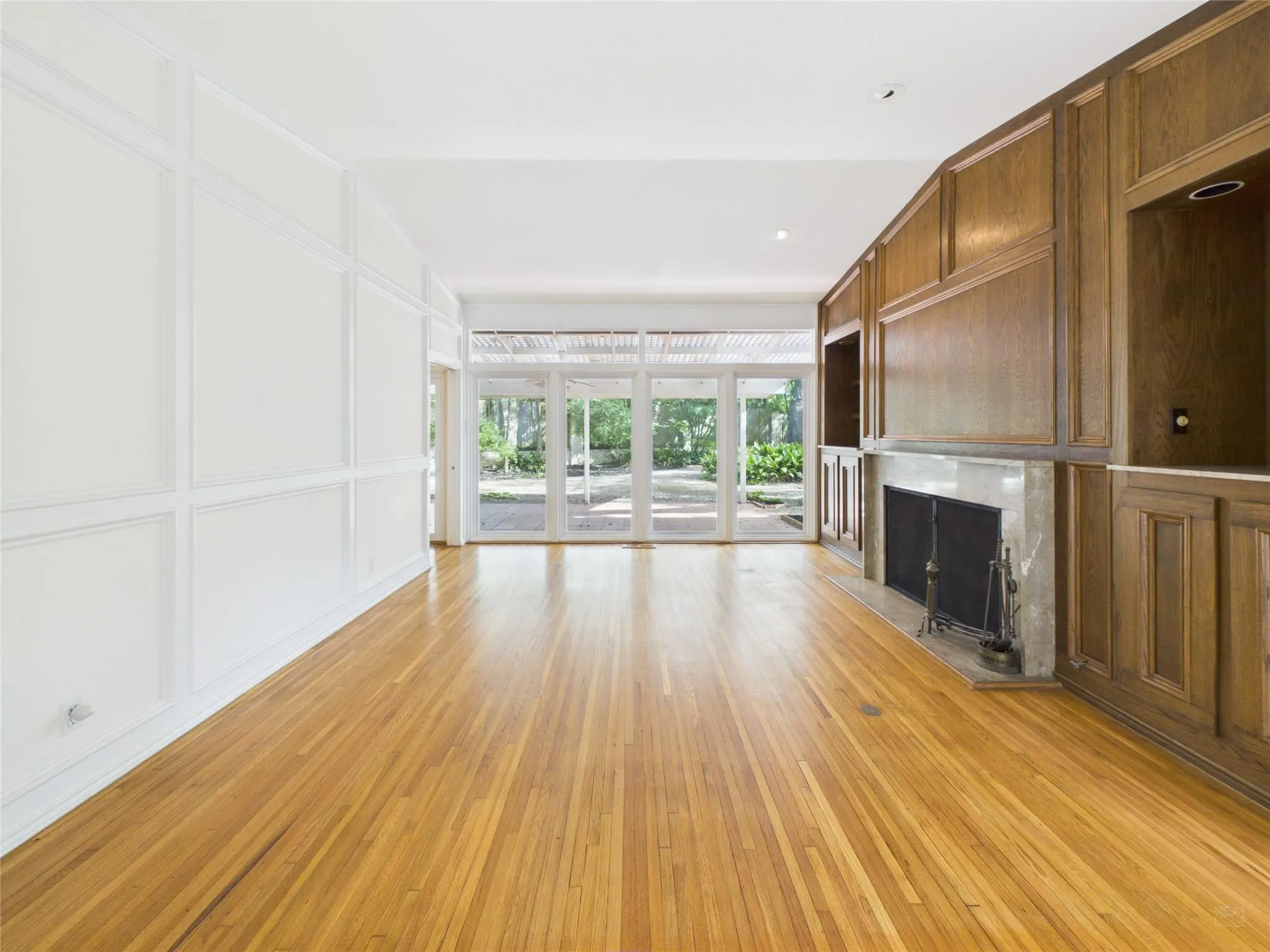 Photo 3 of 1202 BELMONT PKWY #SUITE B