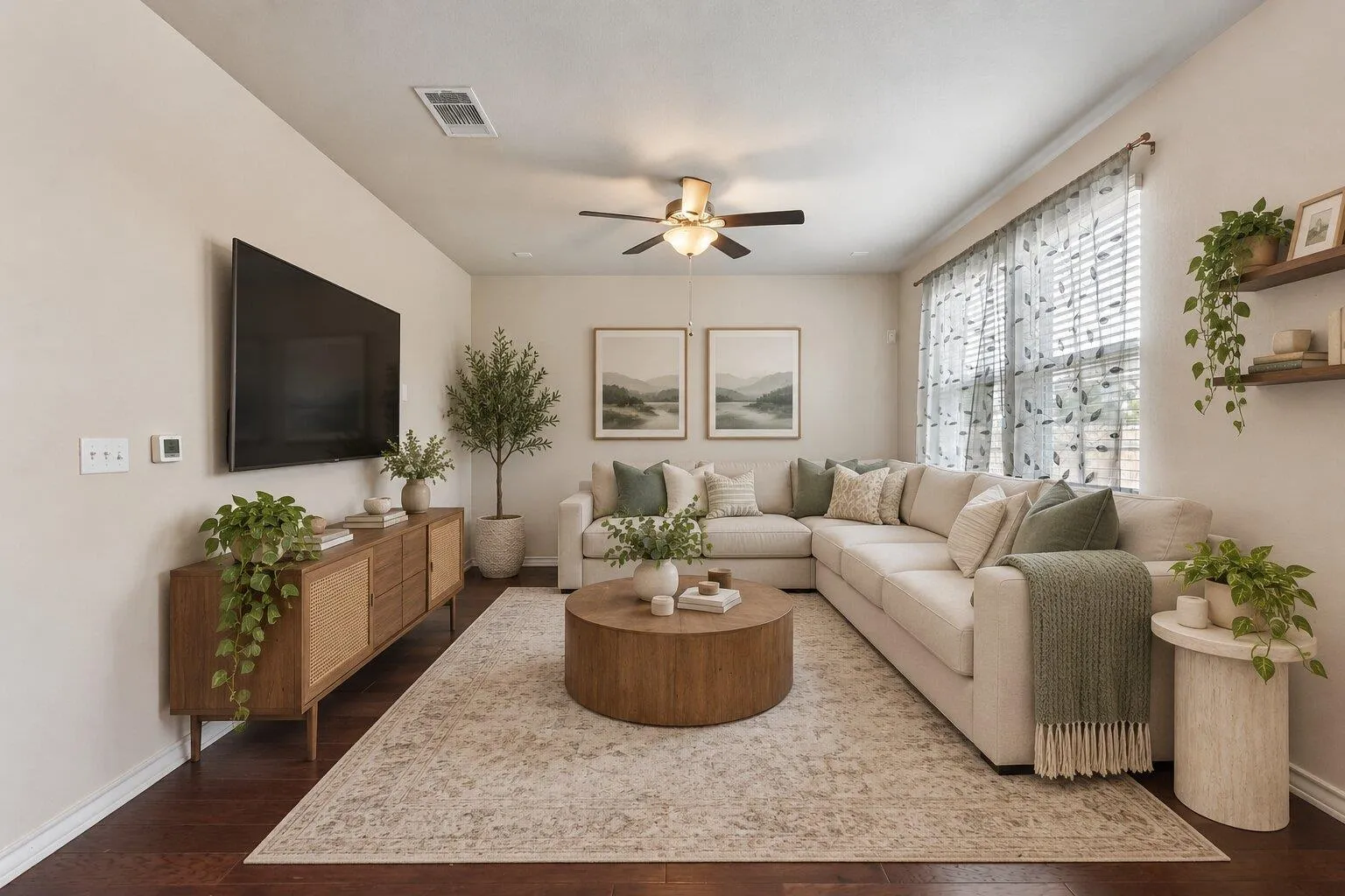 Photo 2 of 11900 CIMAIZON DR