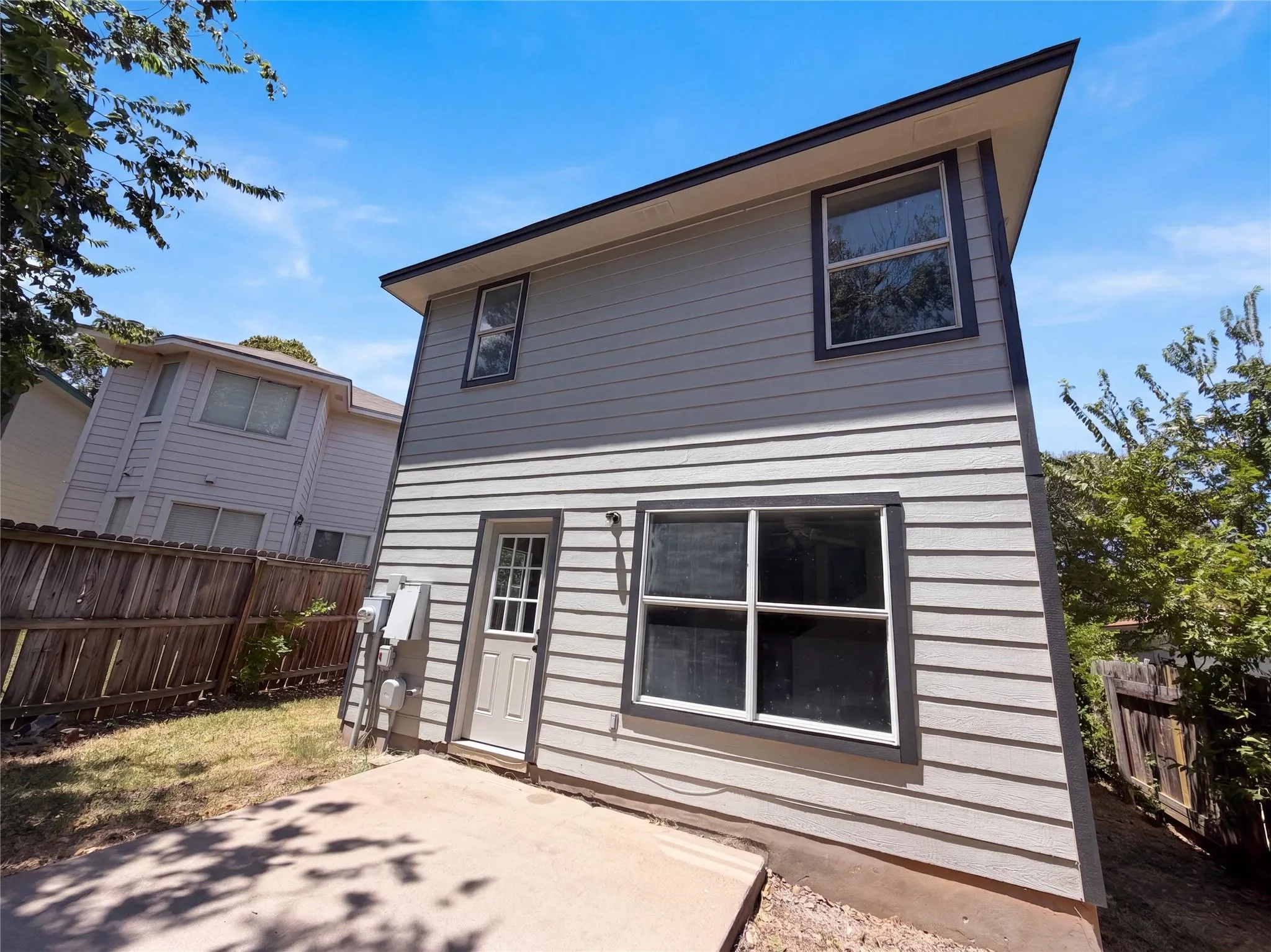 Photo 5 of 1555 PARKFIELD CIR