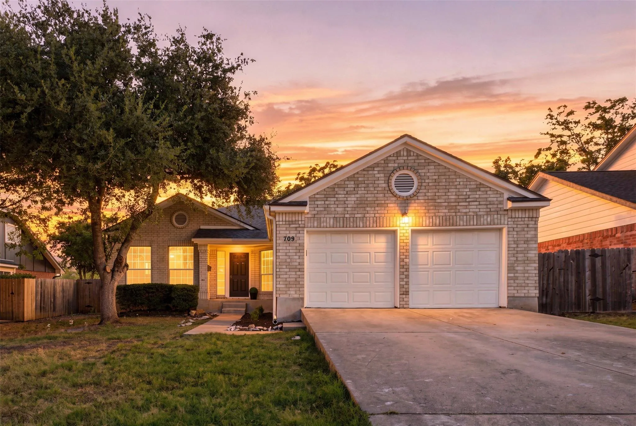Photo of 709 ELDER WAY, Round Rock, TX, 78664