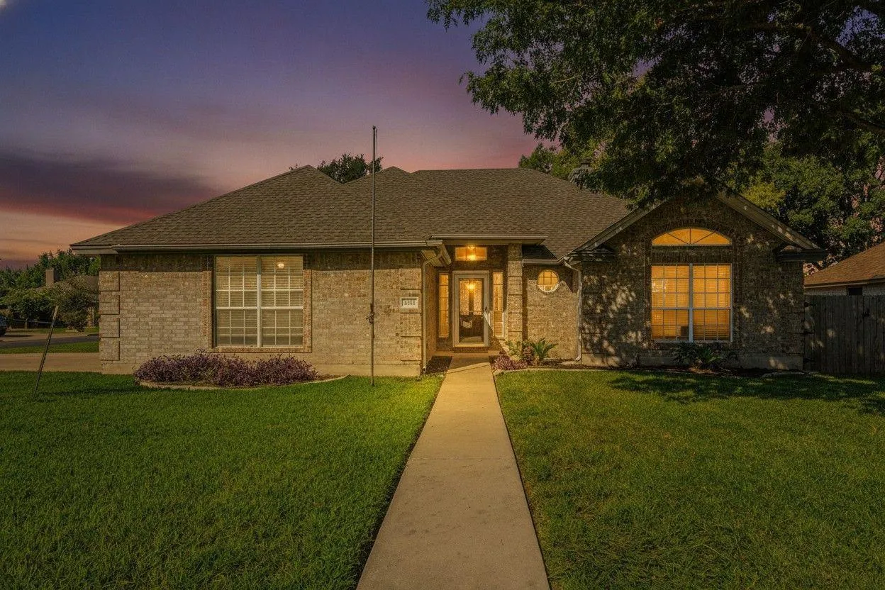Photo of 2610 SILVER VALLEY LN, Georgetown, TX, 78626