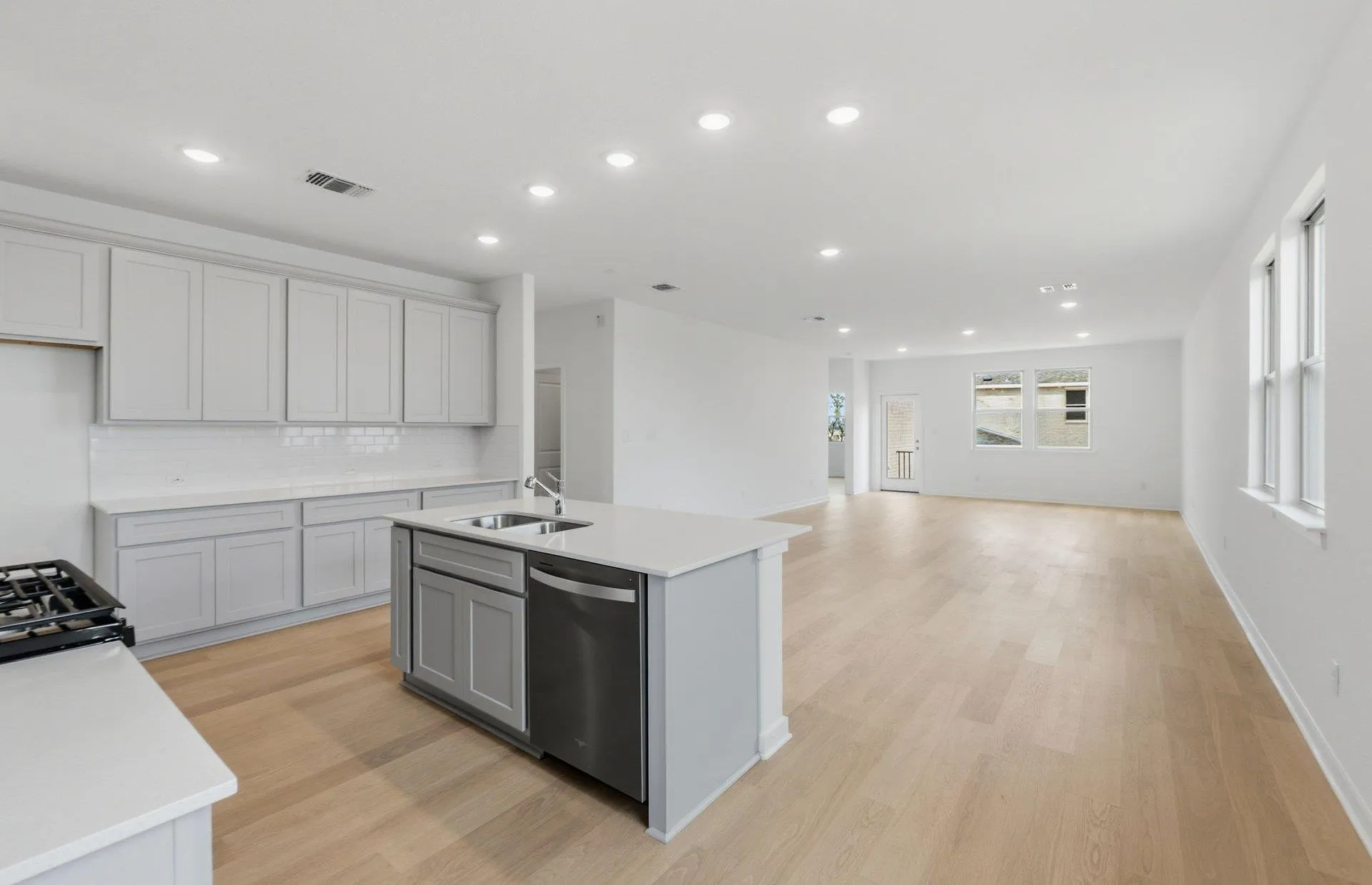 Photo 4 of 141 COGITARE LN