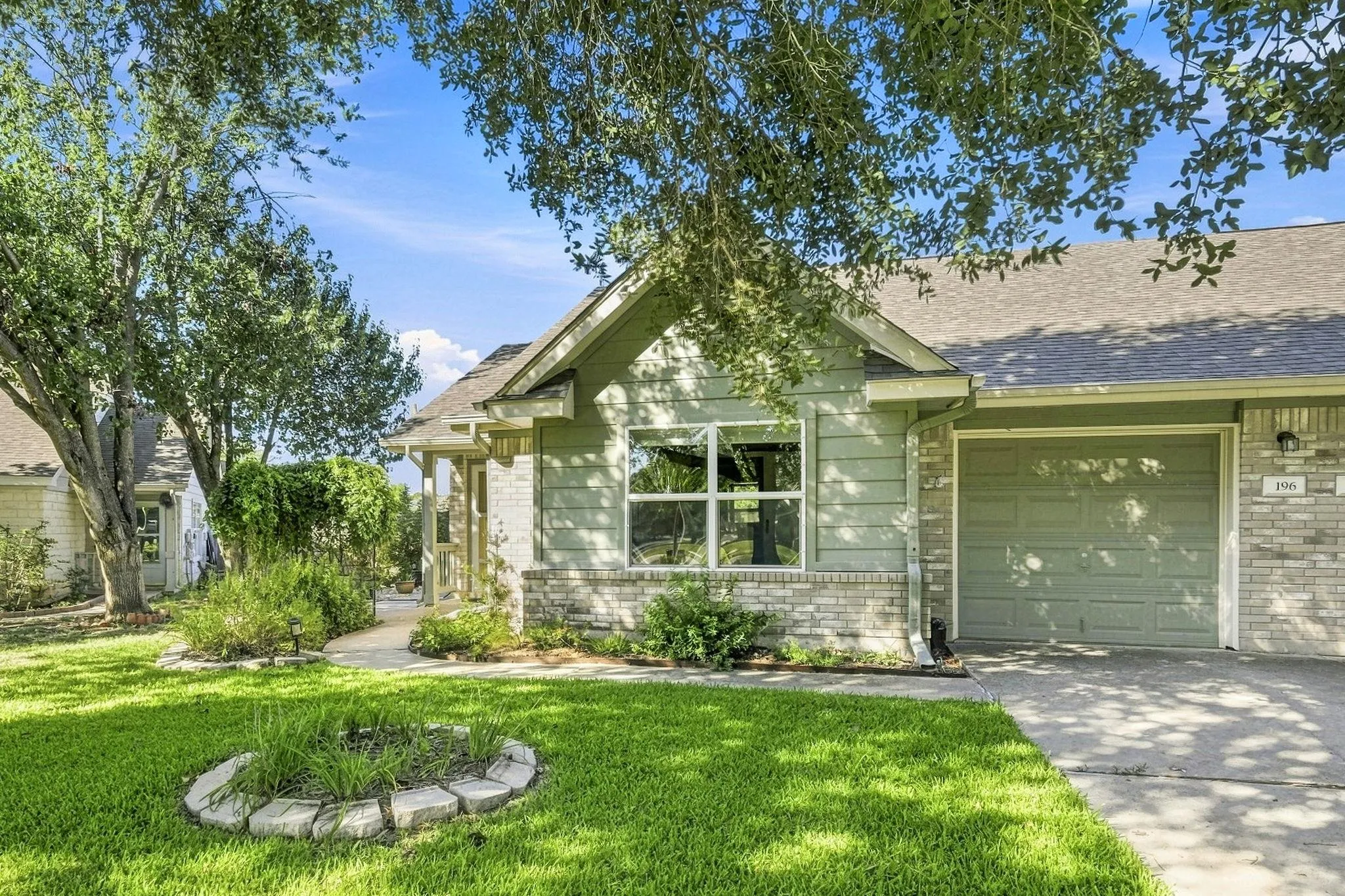 Photo of 196 PRAIRIE SPRINGS LOOP, Georgetown, TX, 78626
