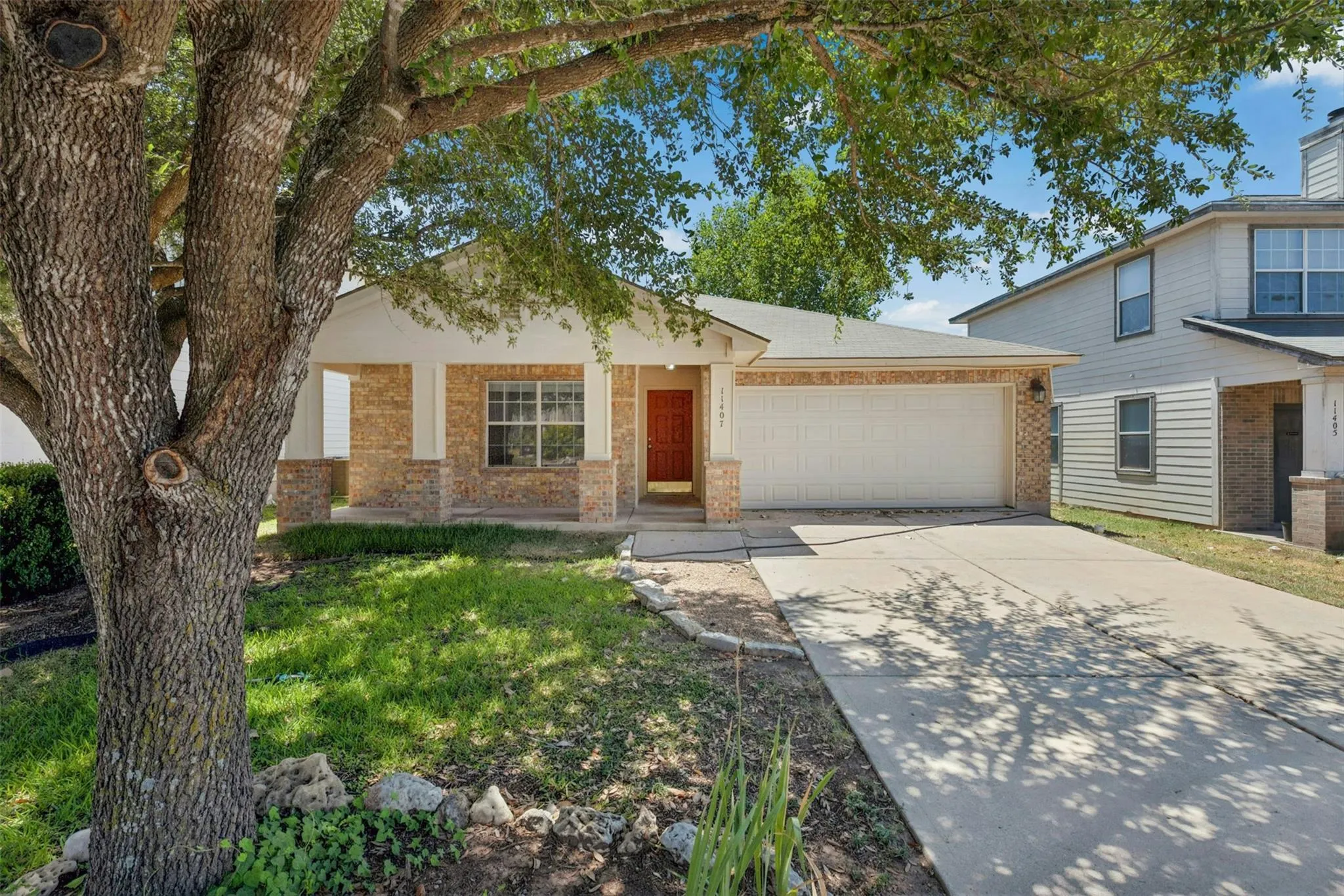 Photo of 11407 MURCHISON ST, Manor, TX, 78653