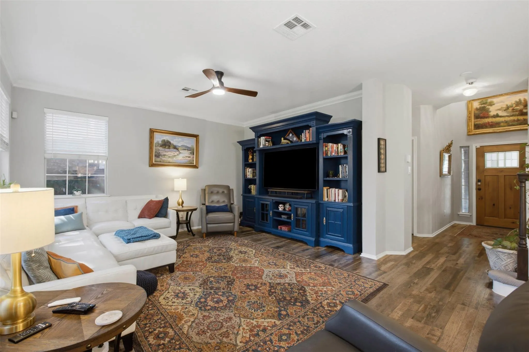 Photo 4 of 3309 TAVISTOCK DR