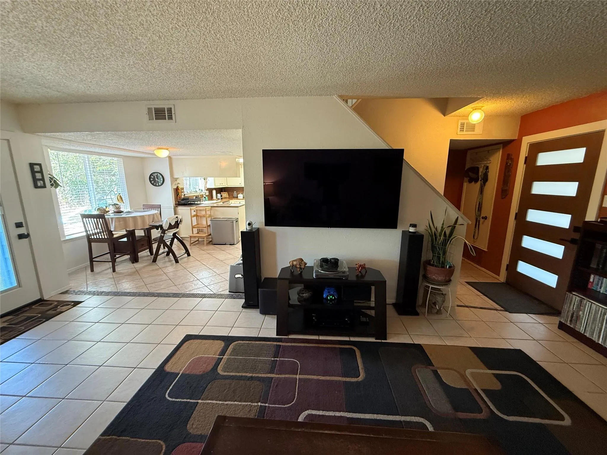Photo 4 of 7108 SHADYWOOD DR