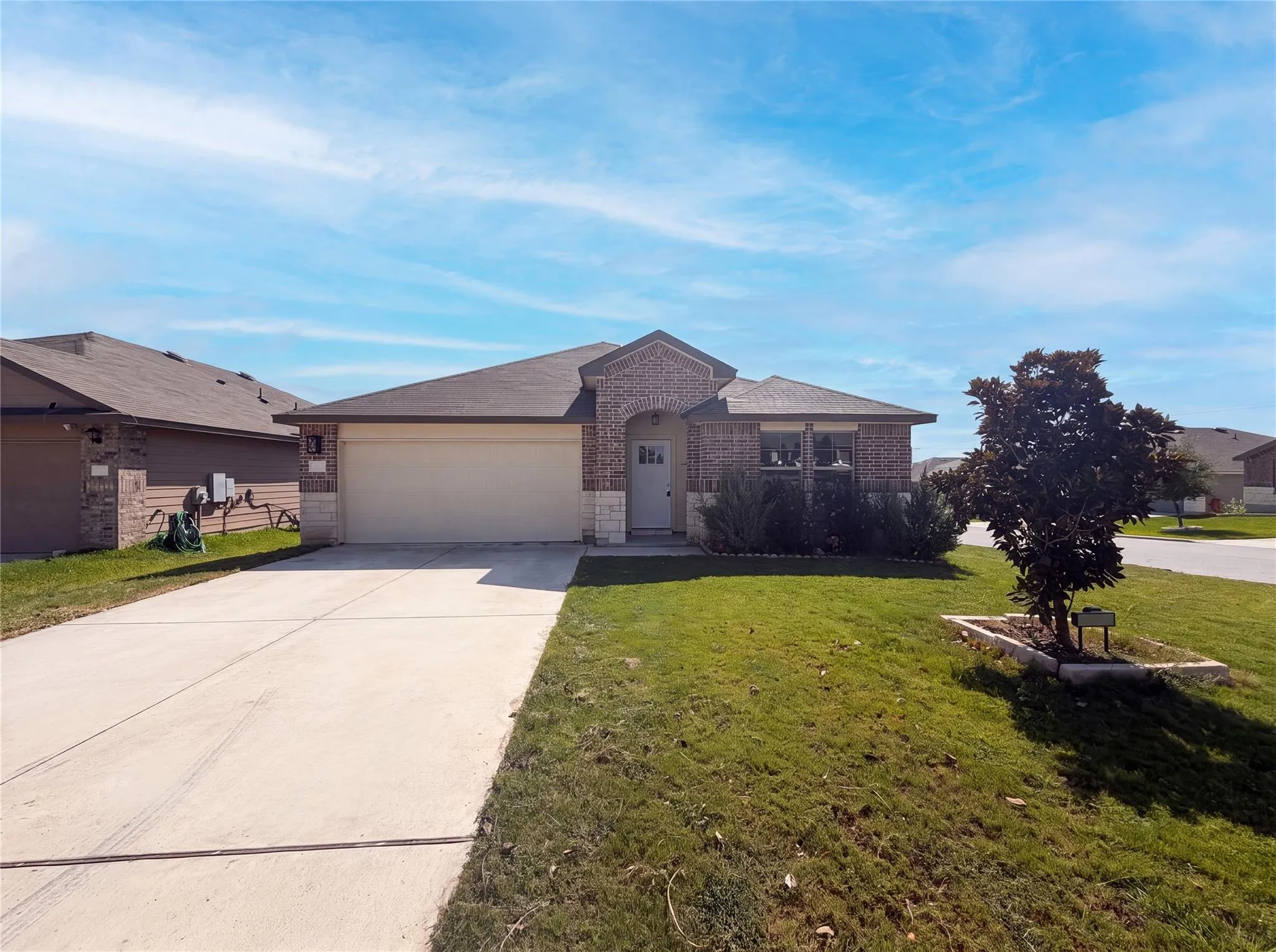 Photo of 233 ATWOOD LOOP, Jarrell, TX, 76537