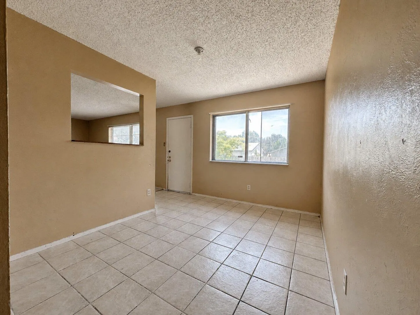 Photo 4 of 11203 PRAIRIE DOVE CIR