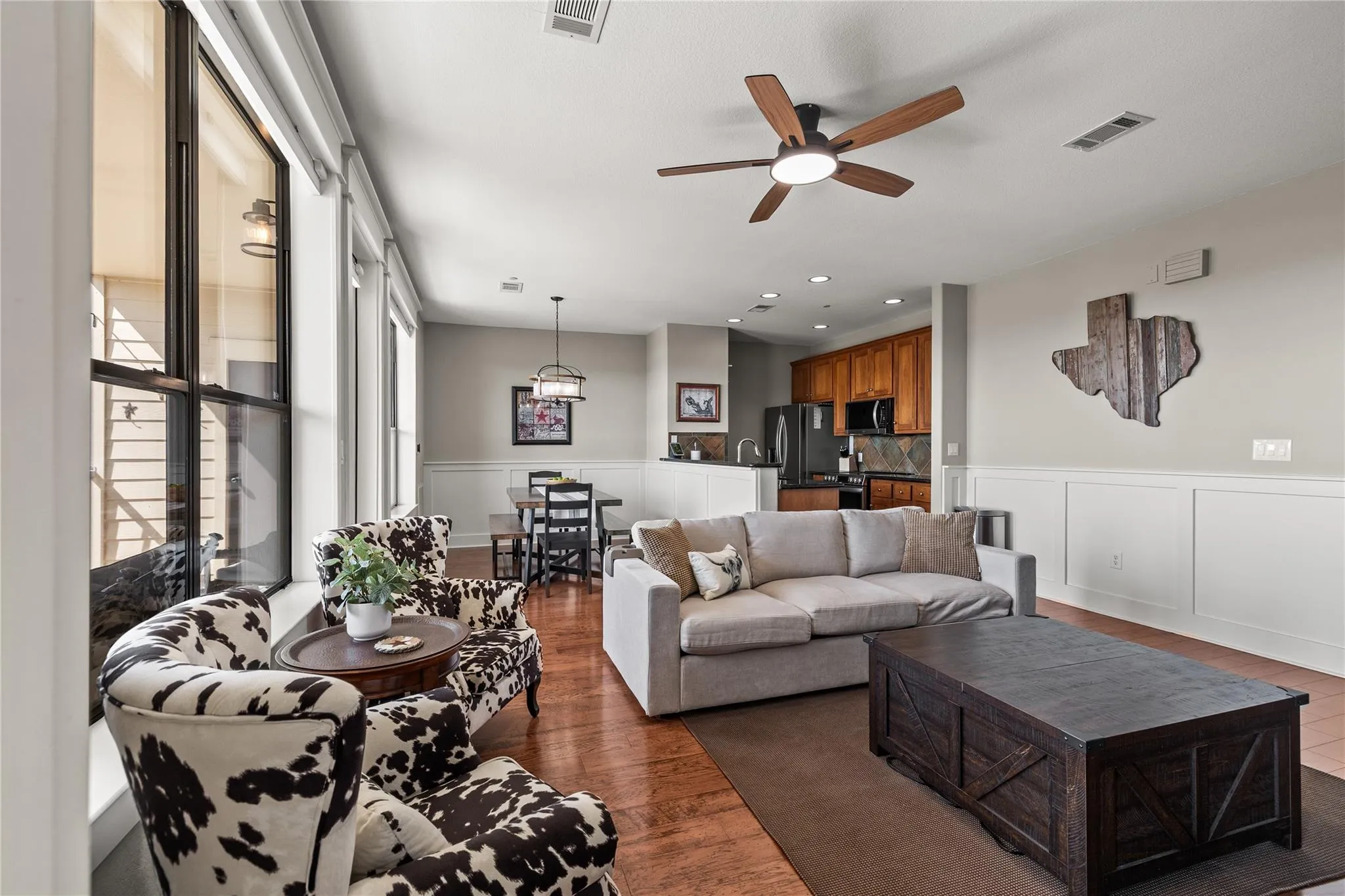 Photo 5 of 17708 MARITIME POINT DR #202