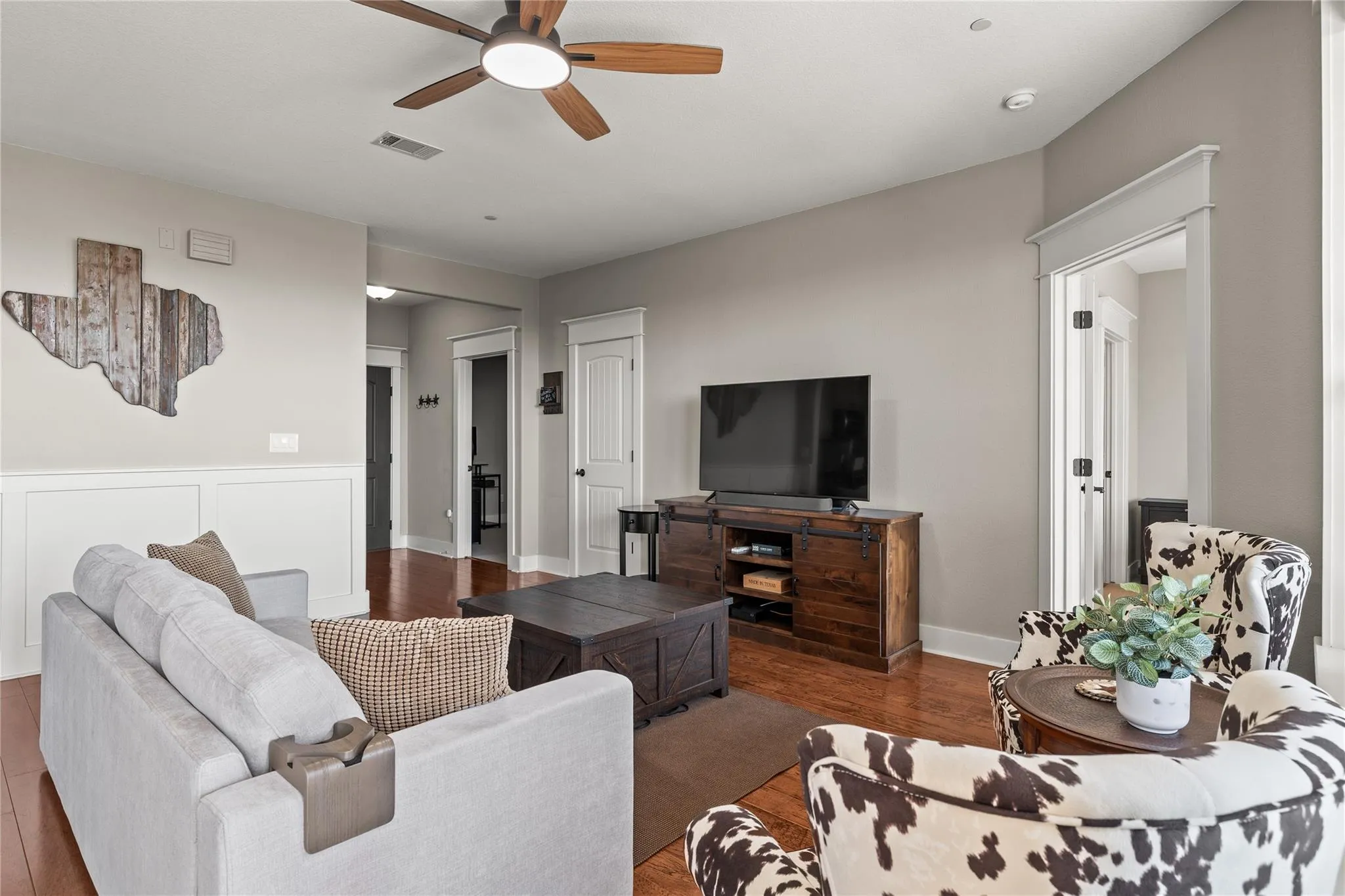 Photo 4 of 17708 MARITIME POINT DR #202