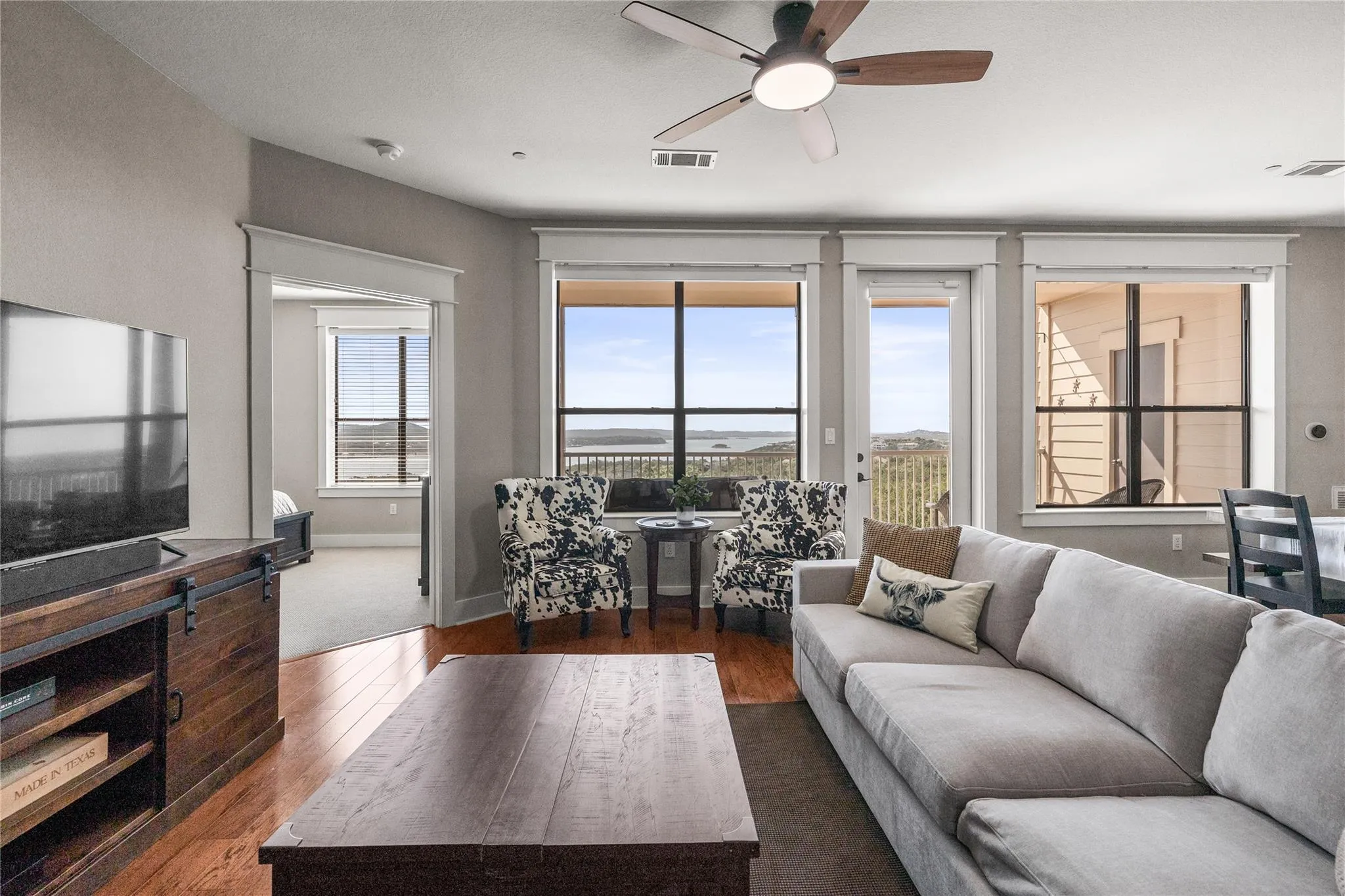 Photo 3 of 17708 MARITIME POINT DR #202