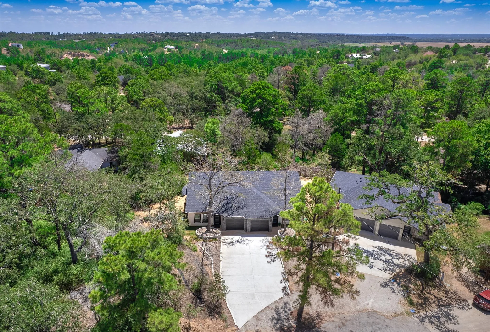 Photo 2 of 121 S KANAIO DR #A & B