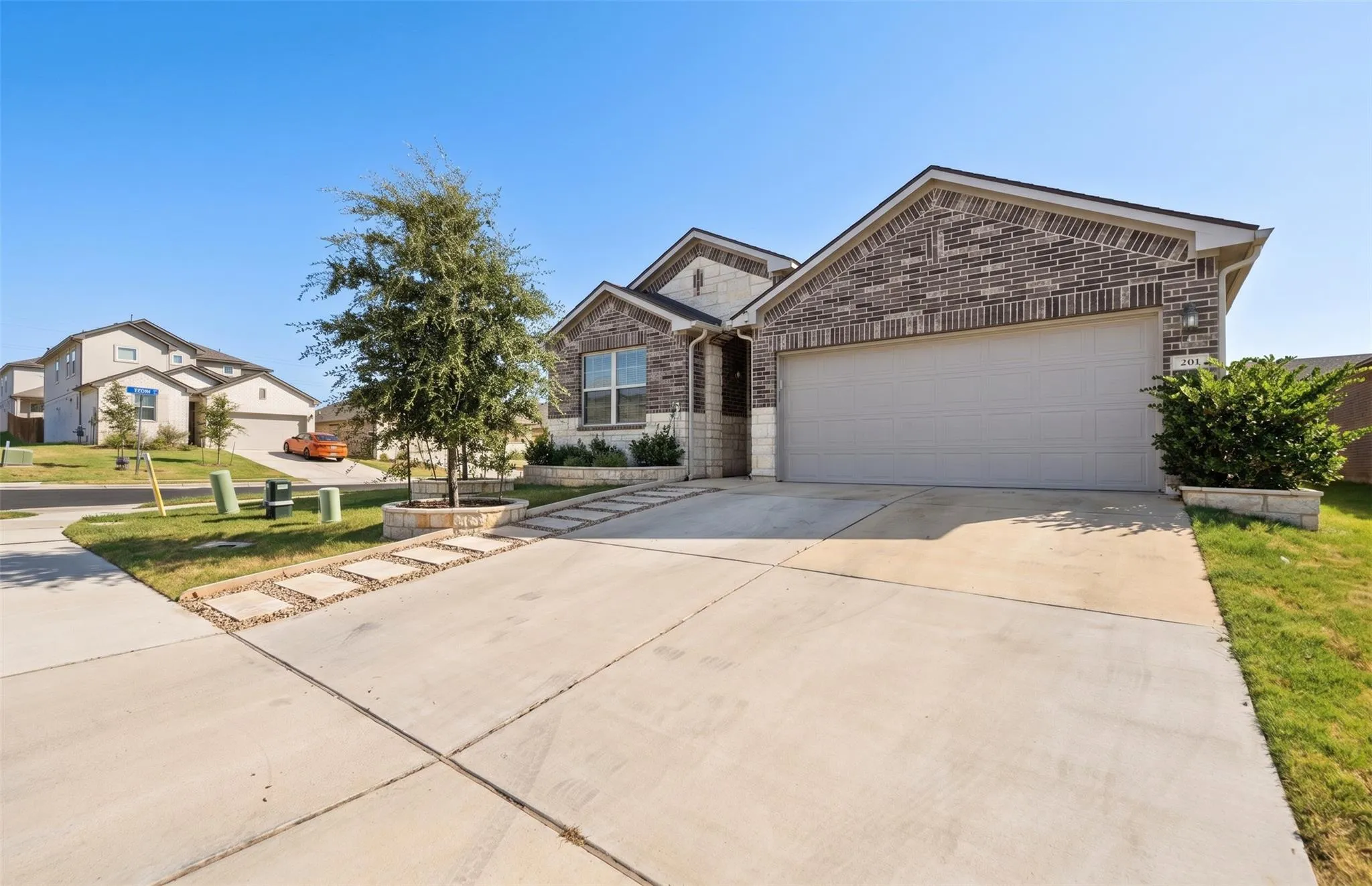 Photo of 201 CONNOR LN, Georgetown, TX, 78626