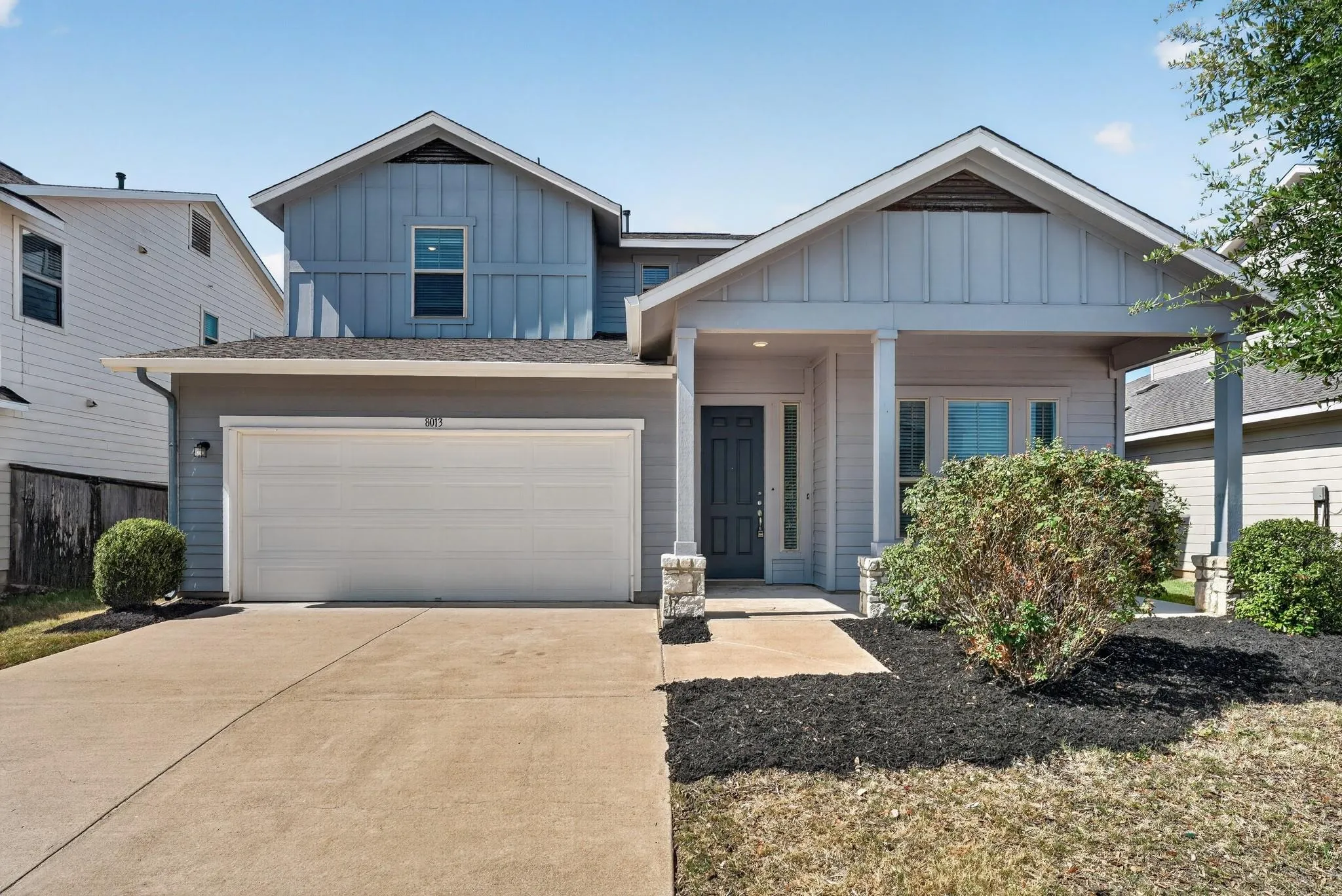 Photo 2 of 8013 TURNBERRY LN