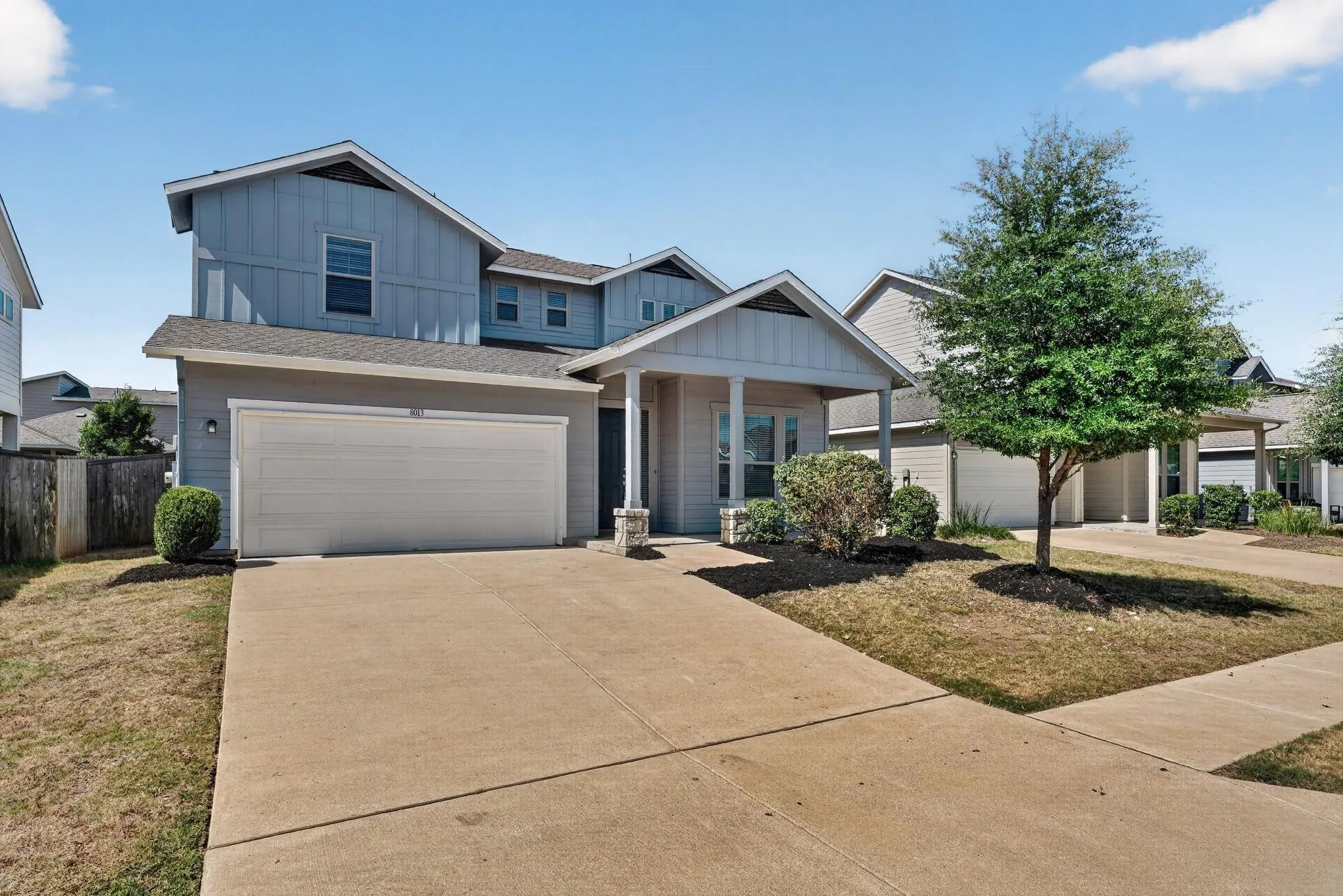 Photo 3 of 8013 TURNBERRY LN