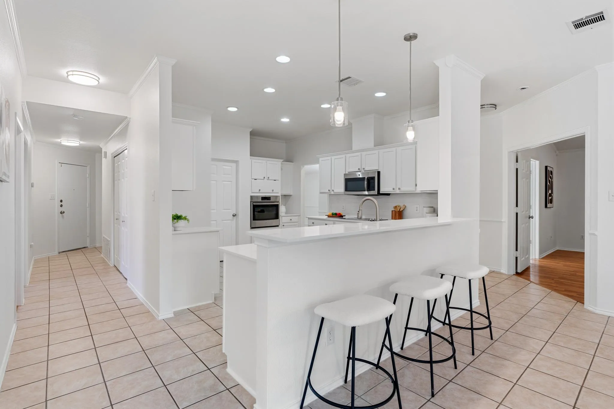Photo of 2502 VERNELL WAY, Round Rock, TX, 78664