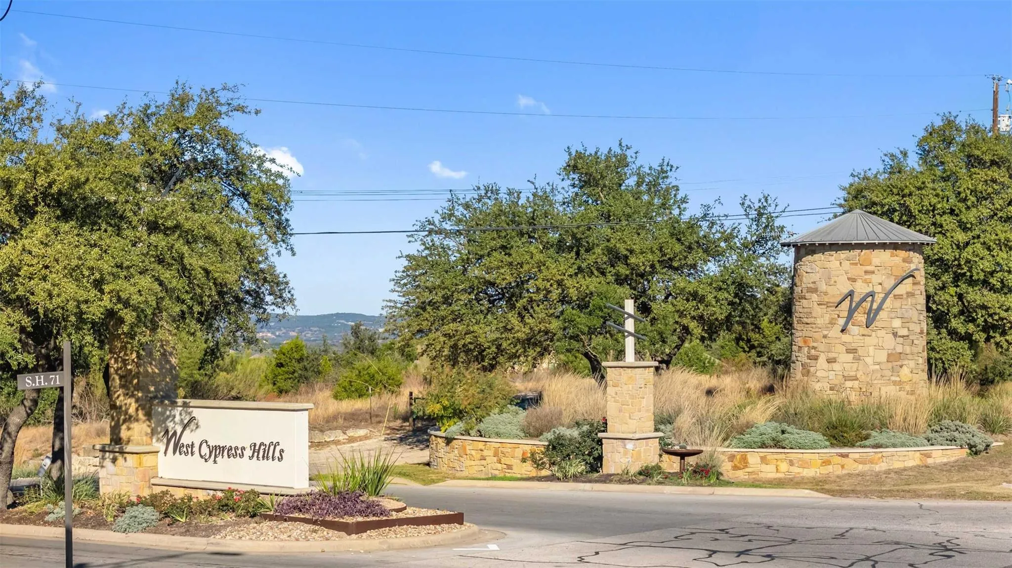 Photo 2 of 5000 CYPRESS RANCH BLVD