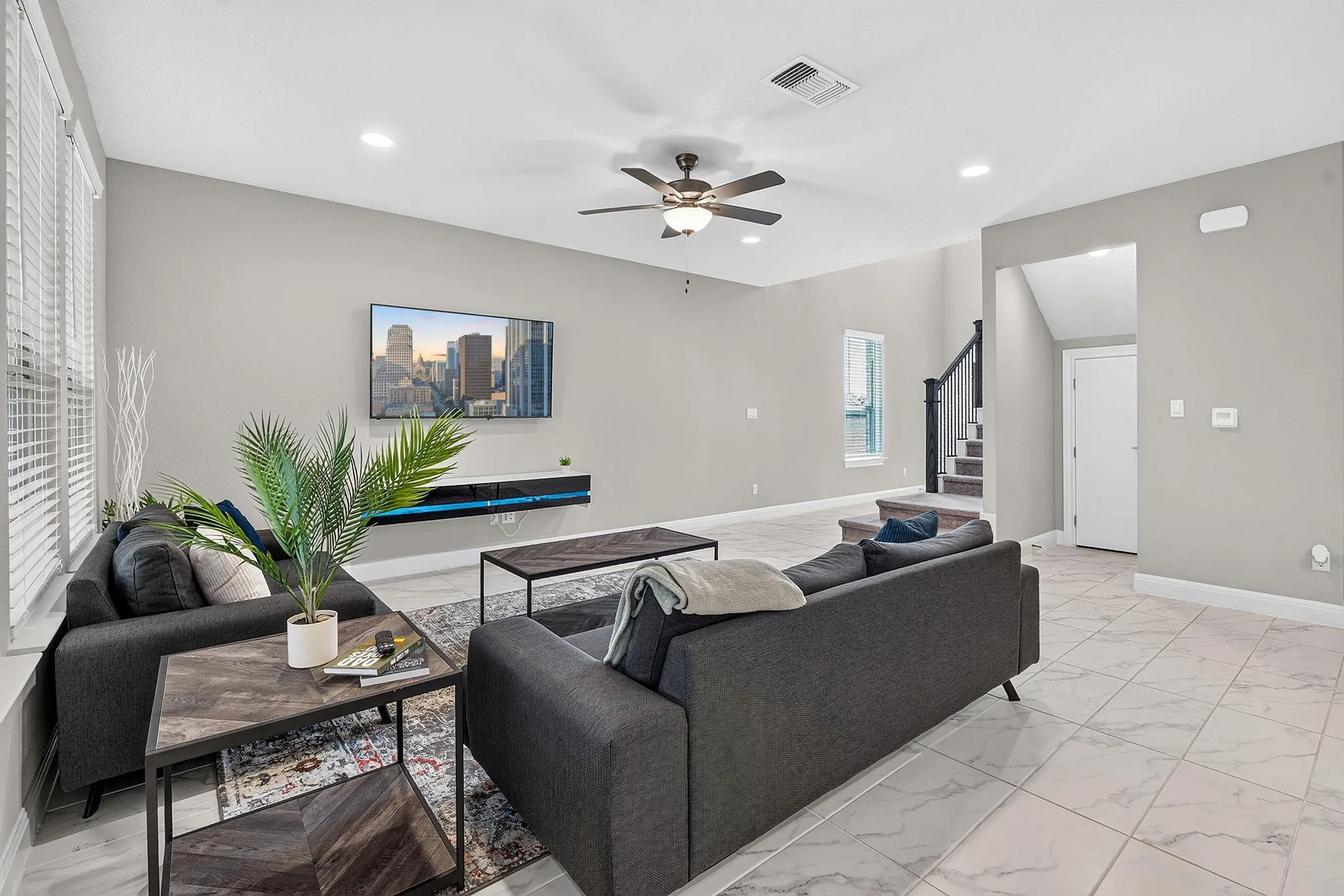 Photo 5 of 15820 CELOSIA ST
