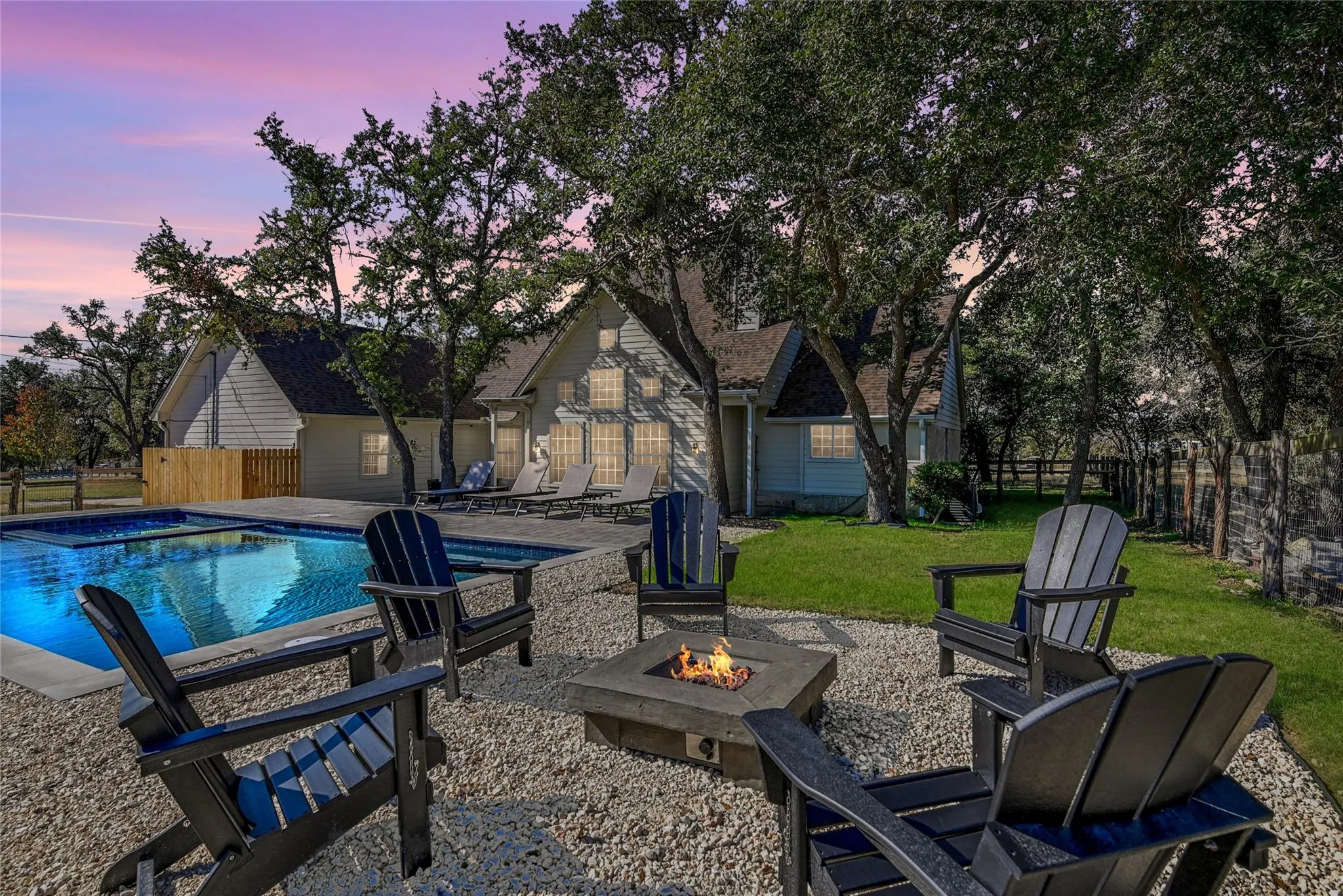 Photo of 209 PEABODY PL, Dripping Springs, TX, 78620