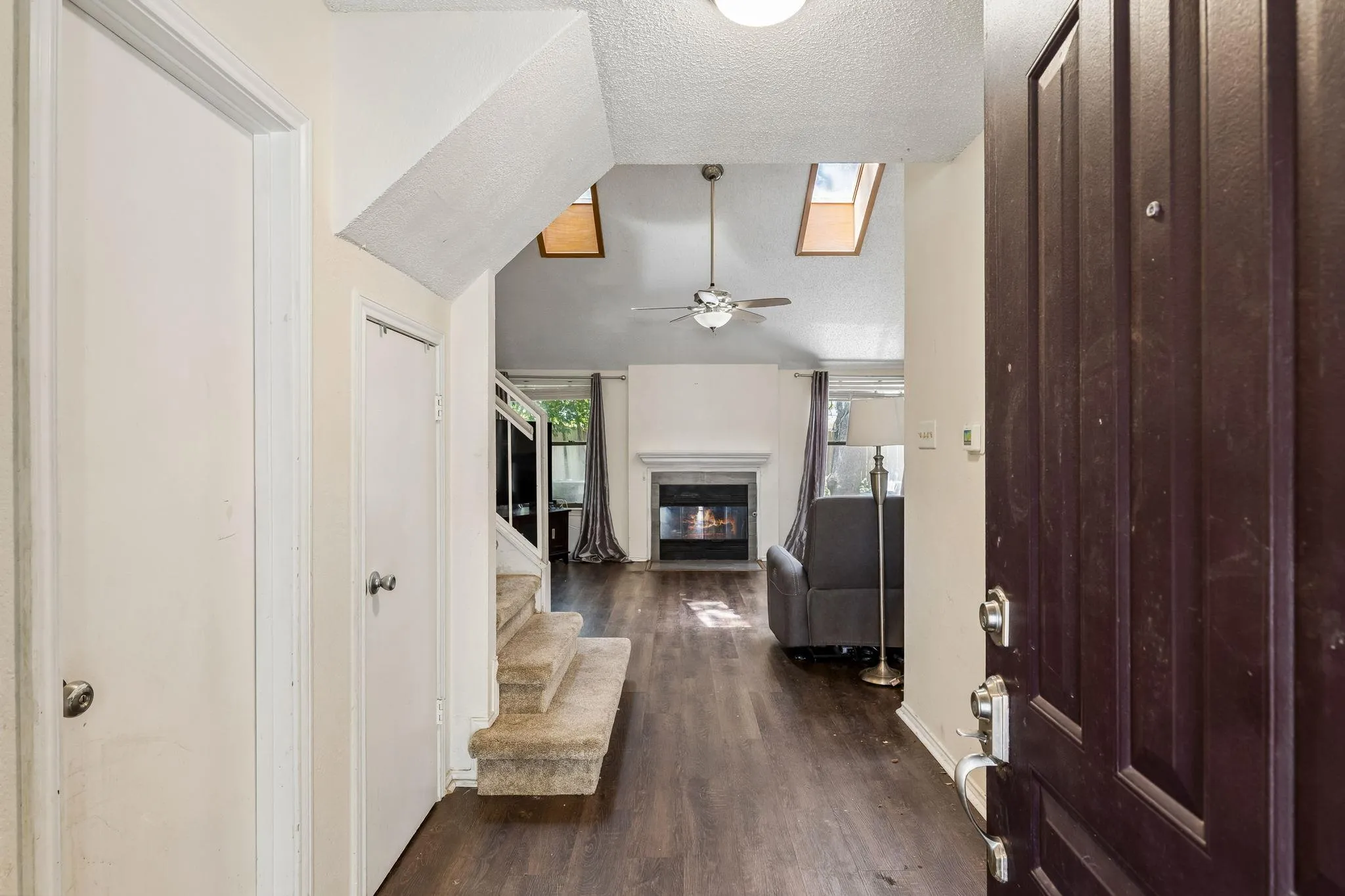Photo 5 of 12812 STEEPLE CHASE DR