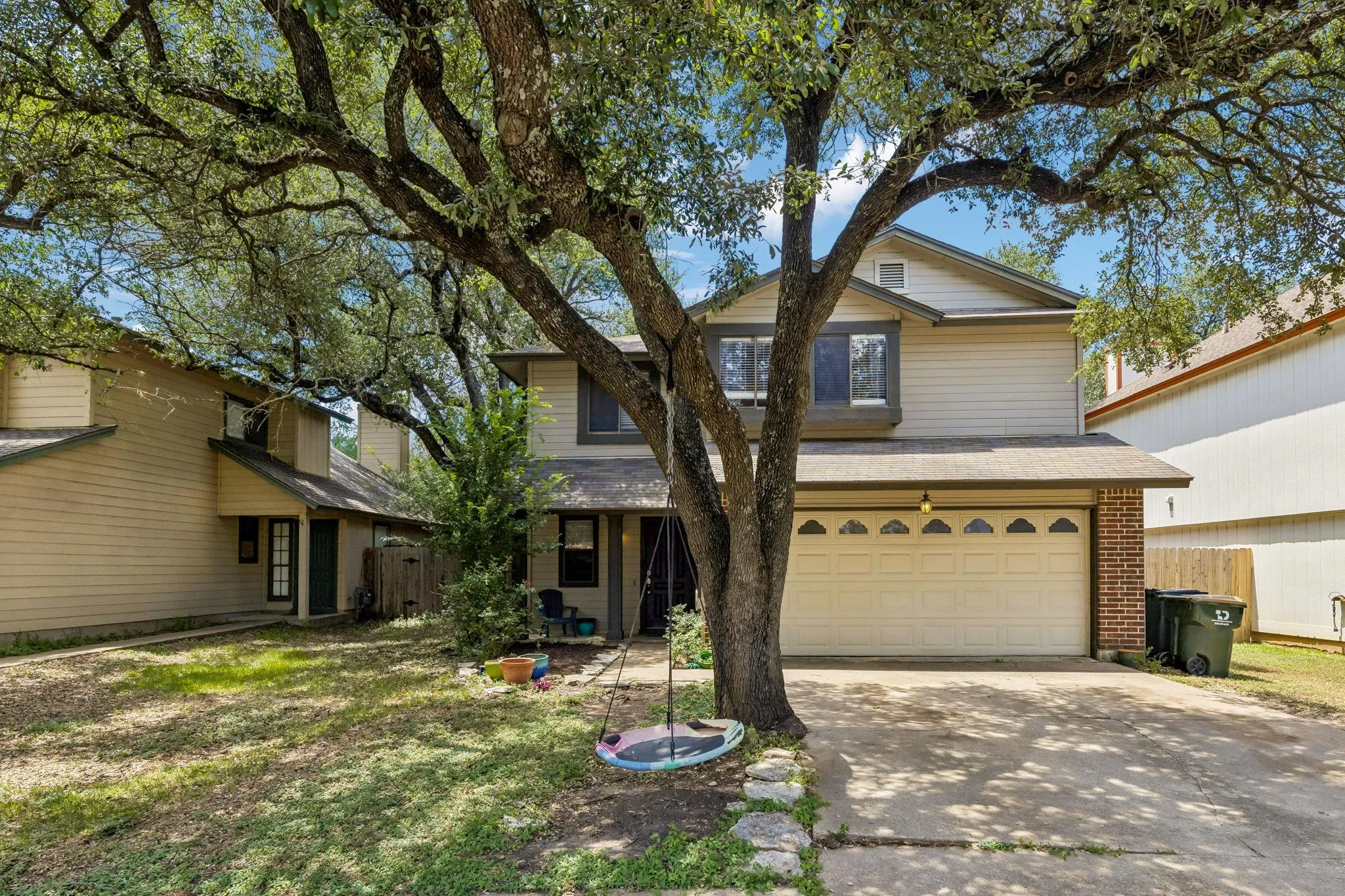 Photo of 12812 STEEPLE CHASE DR, Austin, TX, 78729