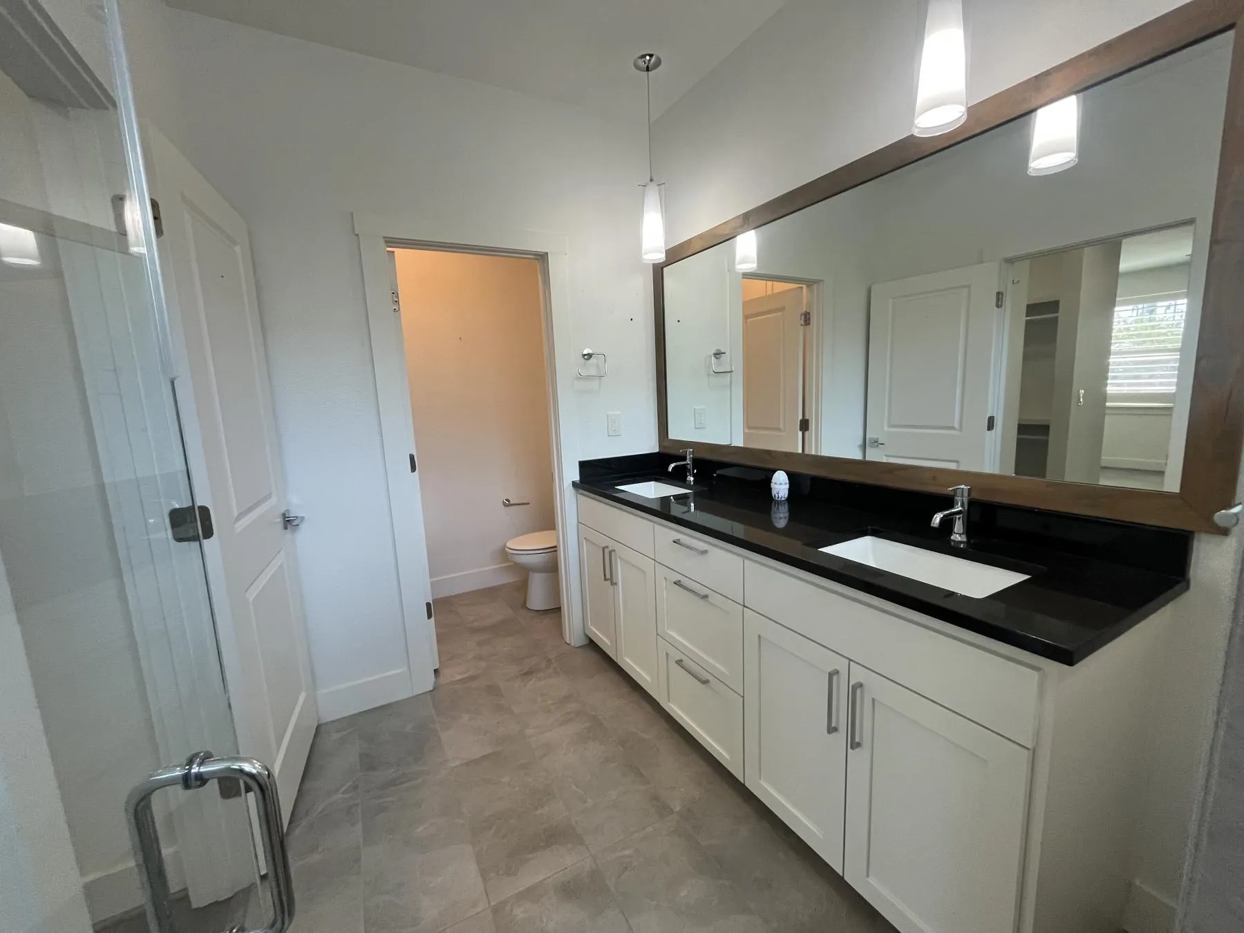 Photo 5 of 403 SUMMIT RIDGE DR N