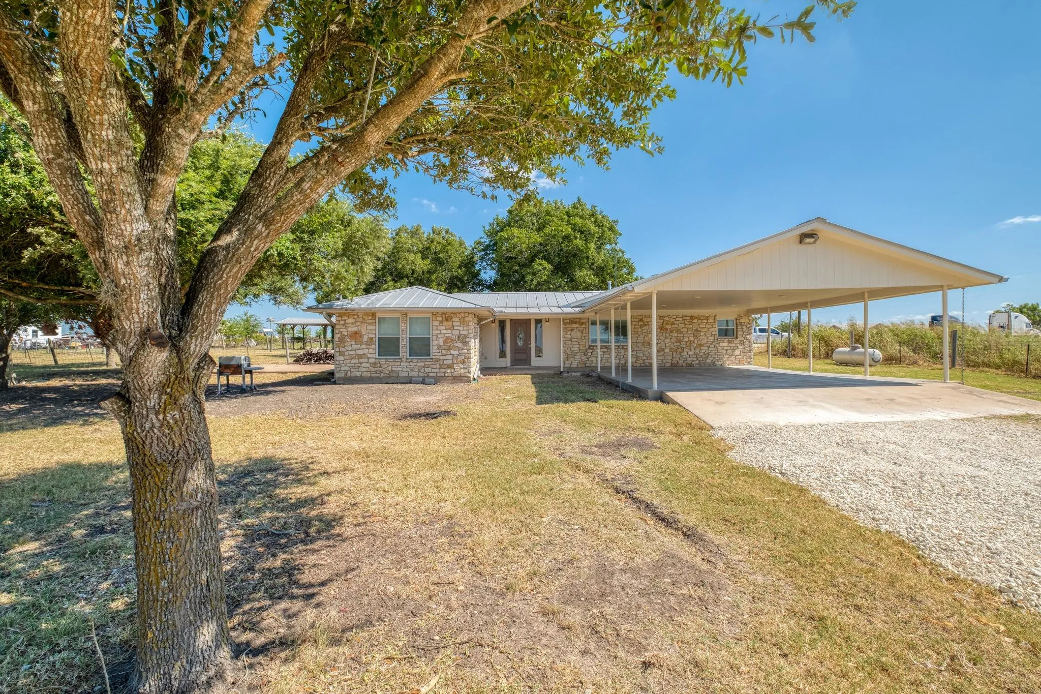 Photo 2 of 20960 CAMERON RD