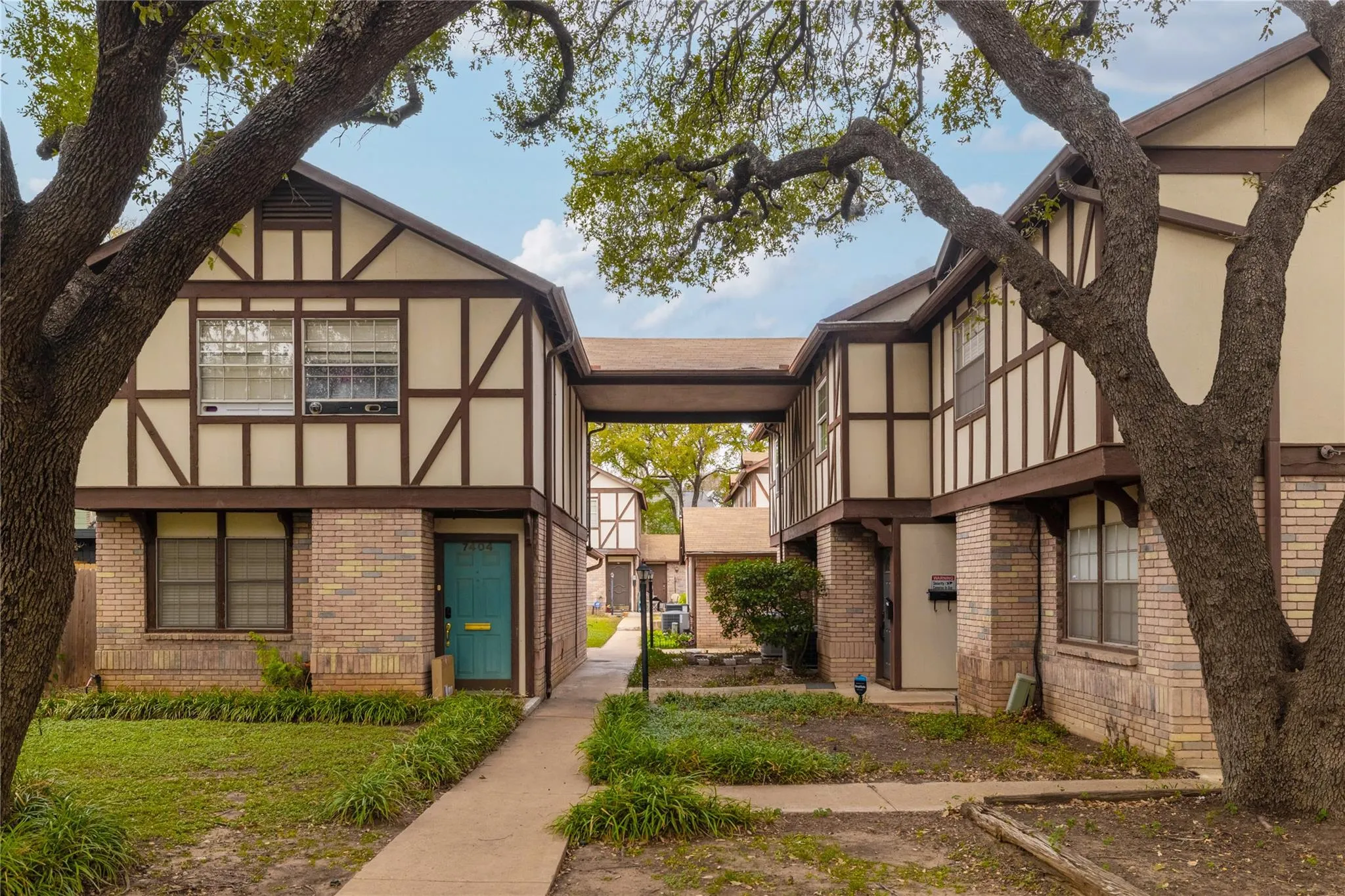 Photo of 7406 SHADOW HILL DR #108, Austin, 78731