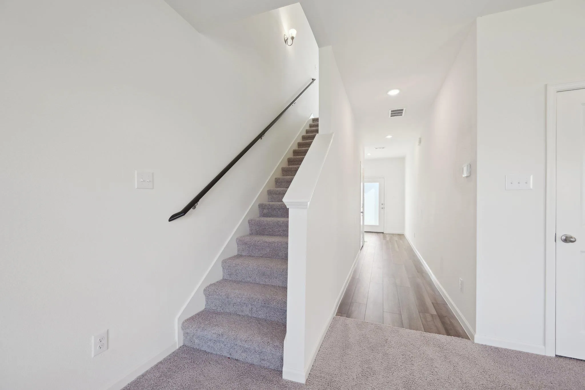 Photo 4 of 14505 SAGE BLOOM LN