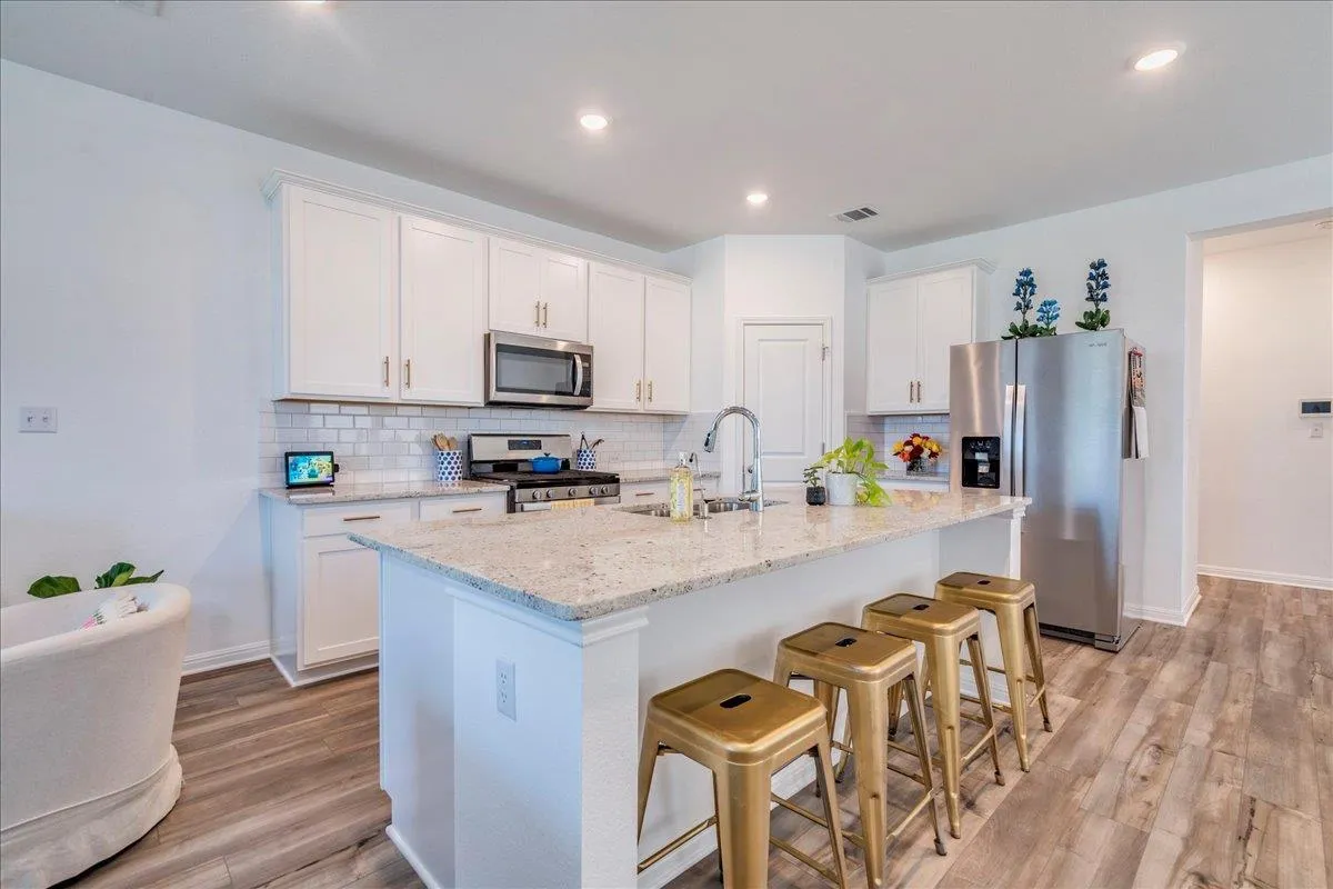 Photo of 269 STAR MOUNTAIN LN, Dripping Springs, TX, 78620