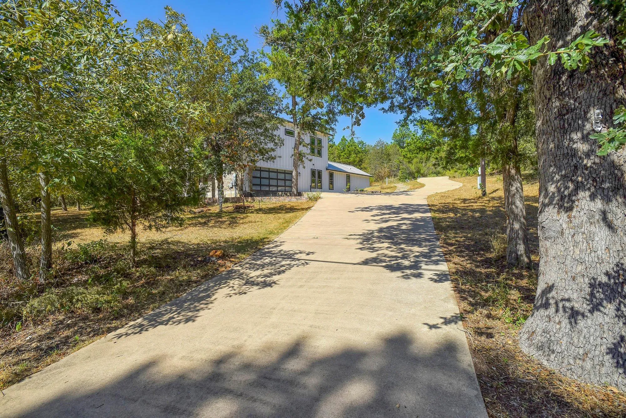 Photo 4 of 316 TALL FOREST DR