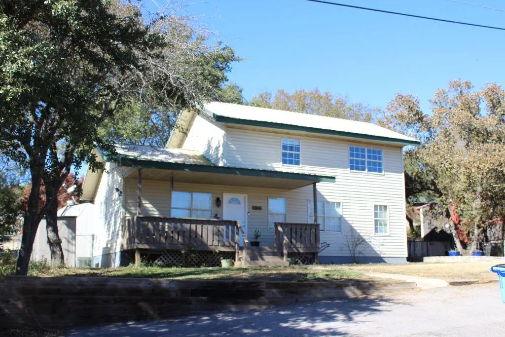 Photo of 11004 ELM ST, Jonestown, TX, 78645
