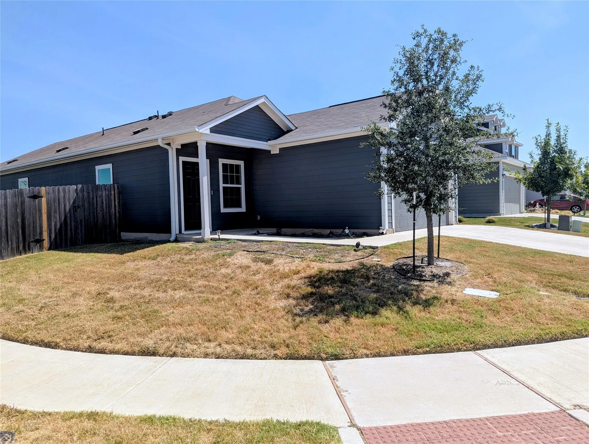 Photo 4 of 1112 MINNOW LN