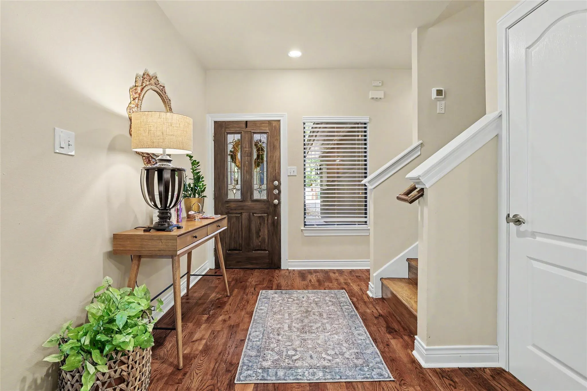 Photo 3 of 4704 MILBURN LN #A
