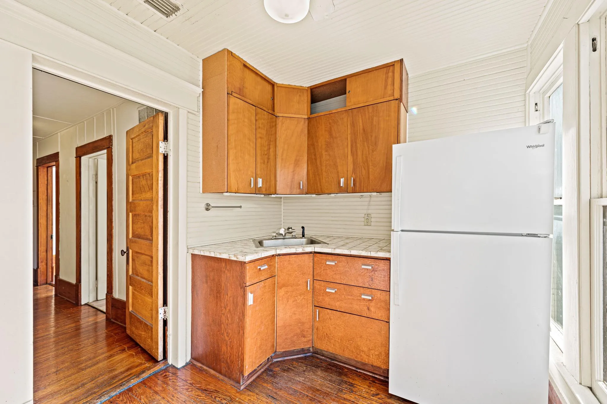 Photo 5 of 3205 GUADALUPE ST #B