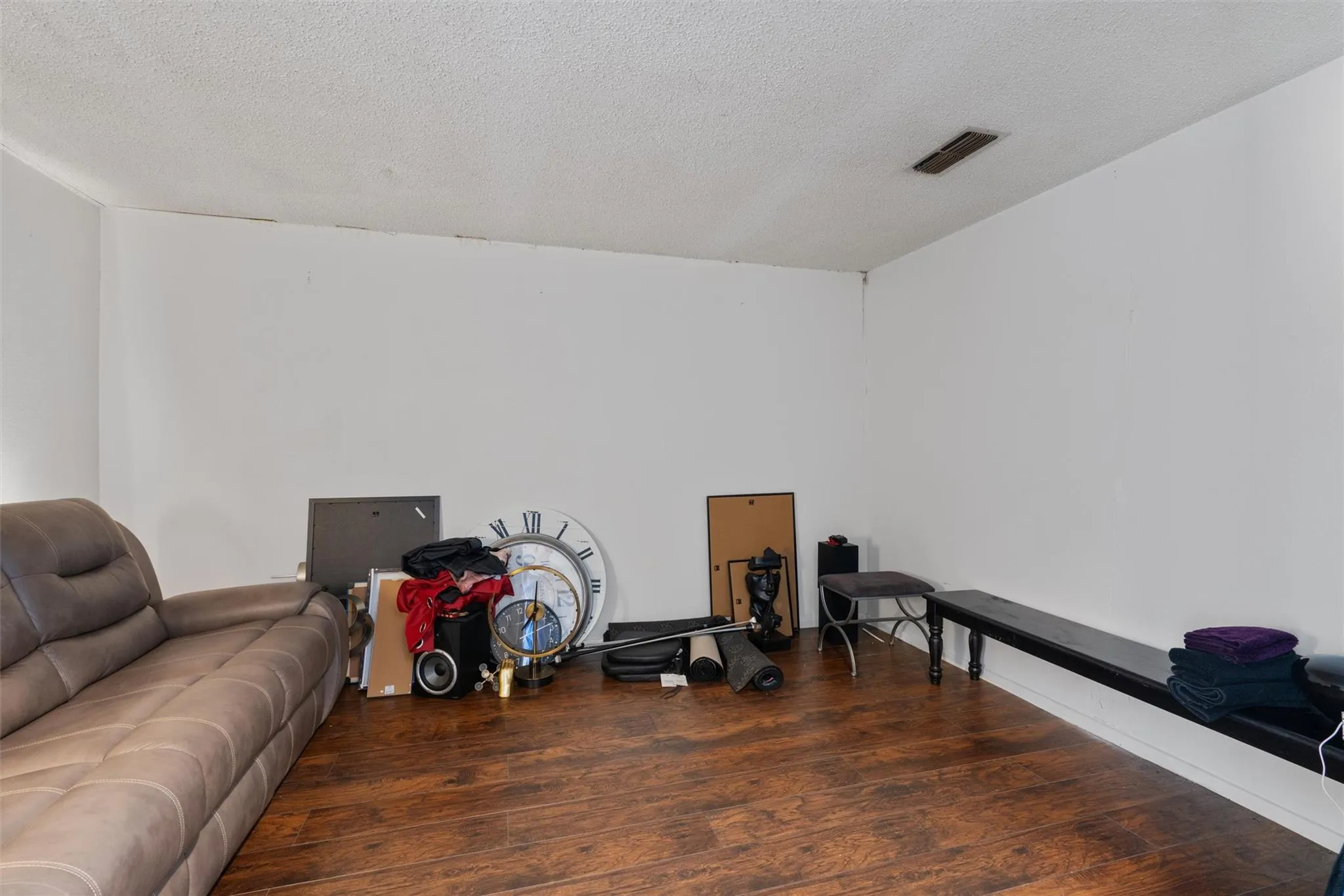 Photo 5 of 5806 WHITEBROOK DR