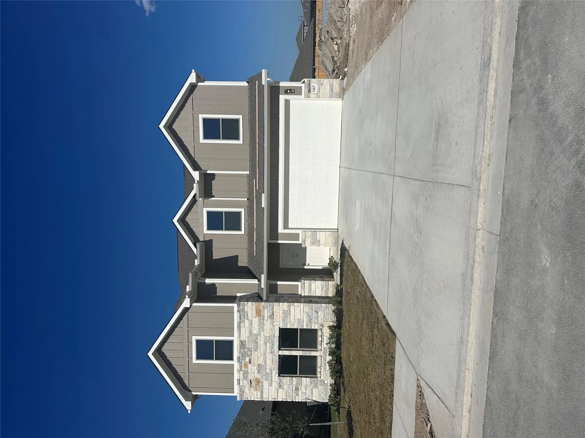 Photo of 140 WIND HILL, Jarrell, TX, 76537