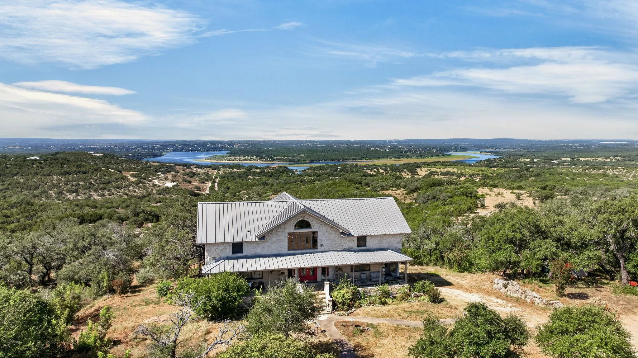 Photo of 6401 MULESHOE BEND TRL, Marble Falls, TX, 78654