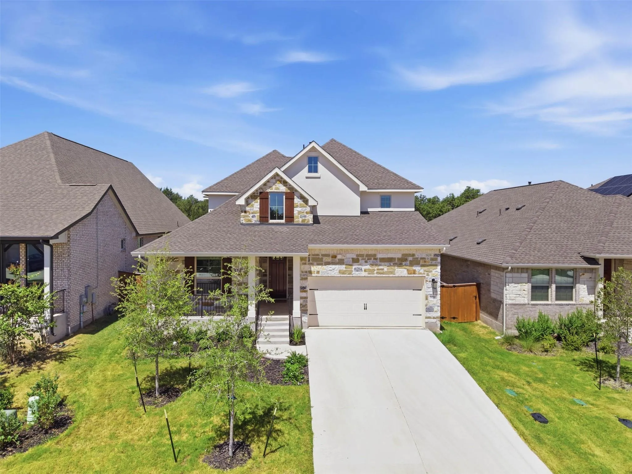 Photo 2 of 109 CHARRO CT