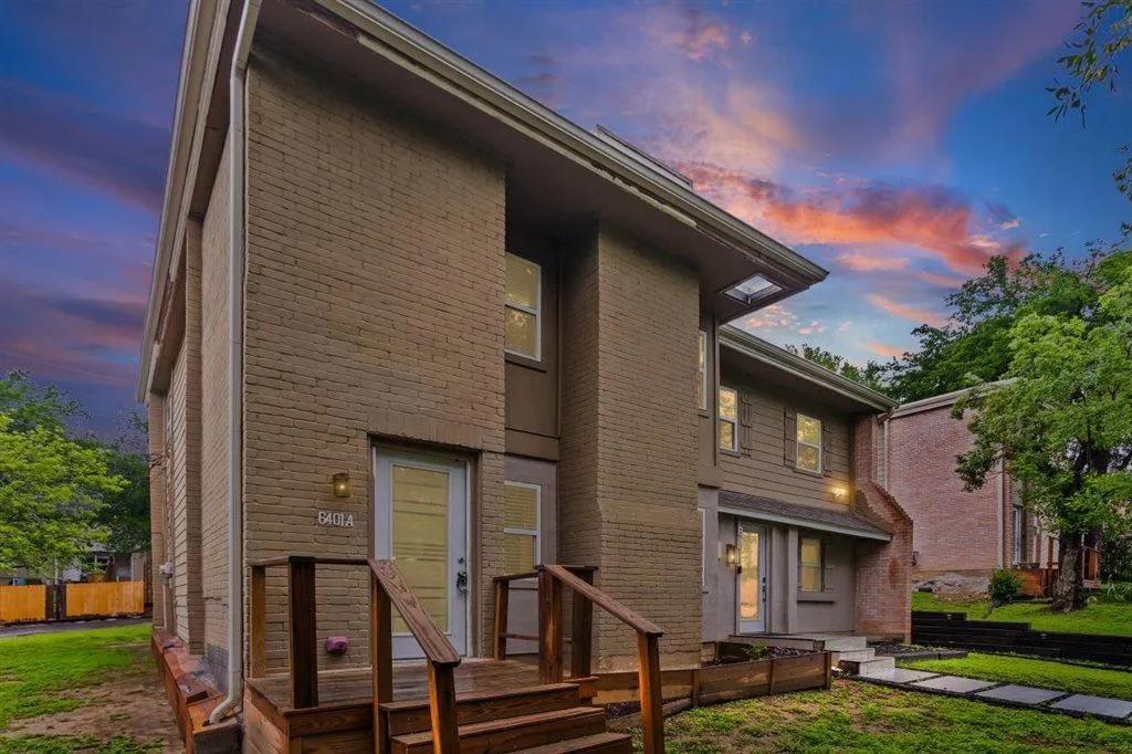 Photo of 6401 CHIMNEY CREEK CIR #A, Austin, 78723