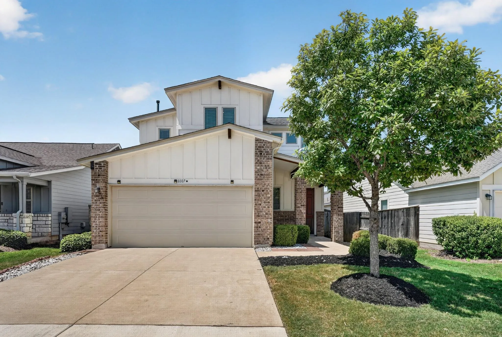 Photo of 8107 COTTAGE ROSE DR, Austin, TX, 78744