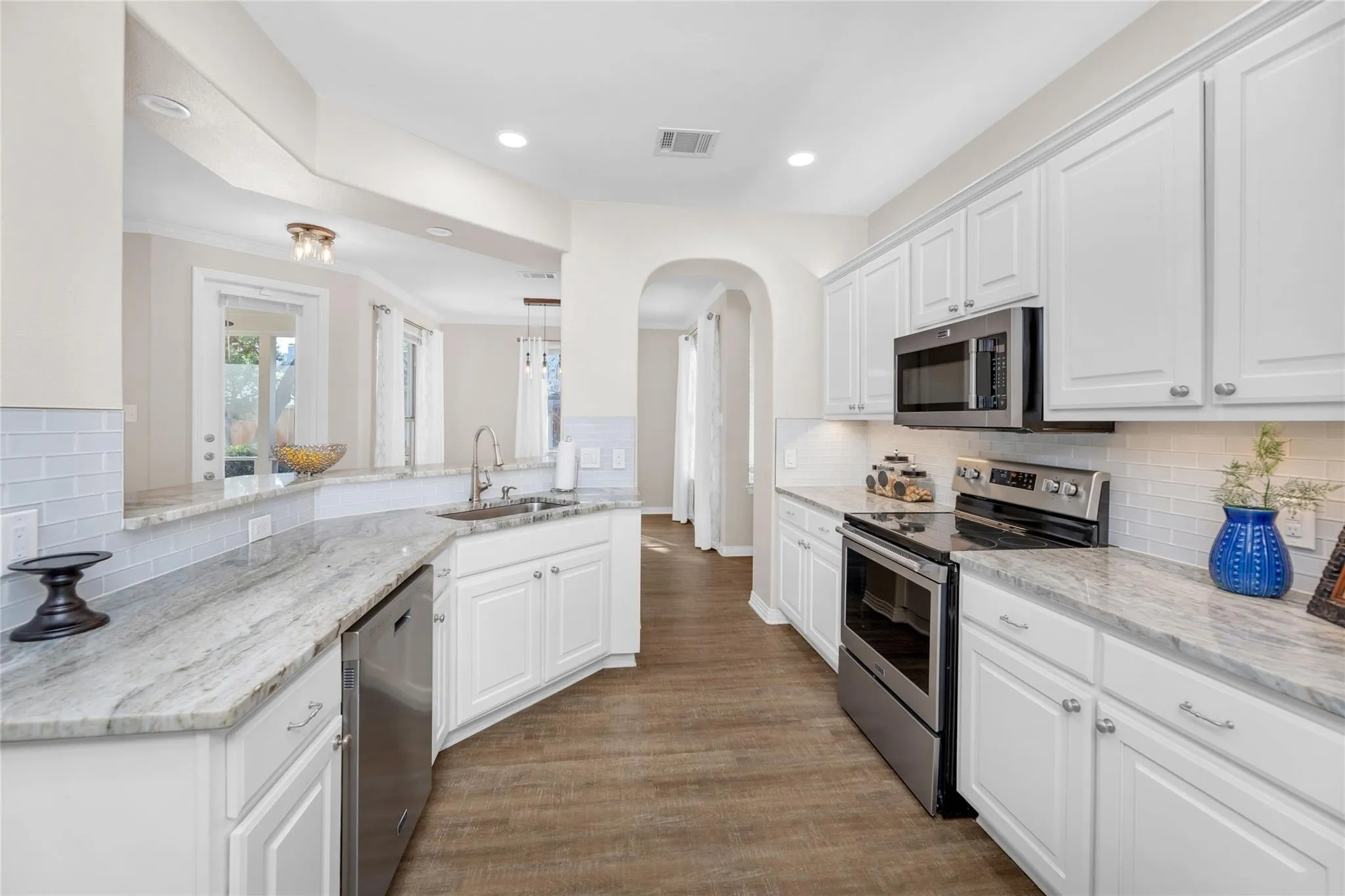 Photo 3 of 11603 LADERA VISTA DR ##11