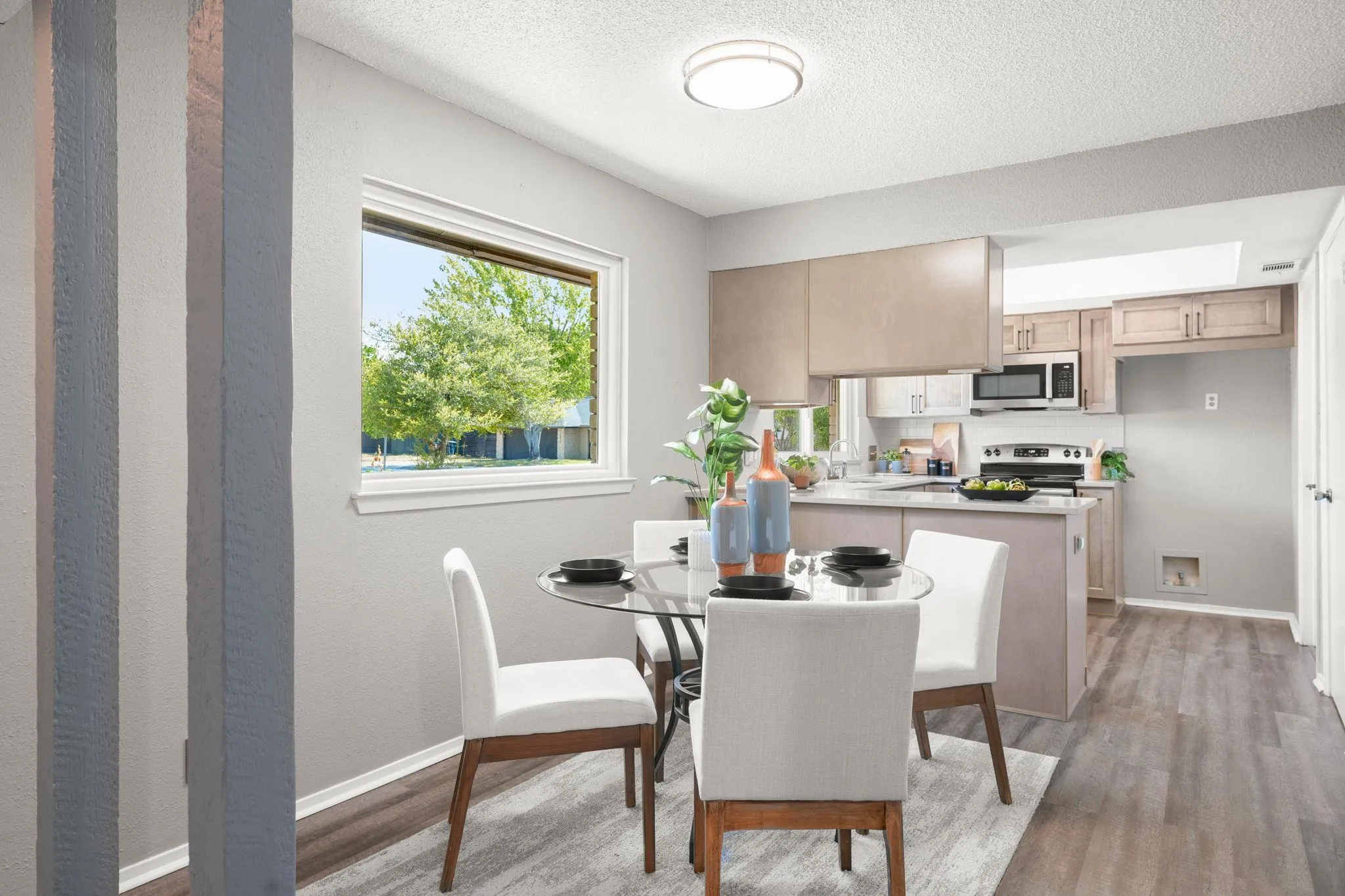 Photo 4 of 5003 TIMBER WOLF CIR